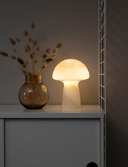 Globen Lighting - Table Lamp Fungo 16 - bordlamper - beige - 6