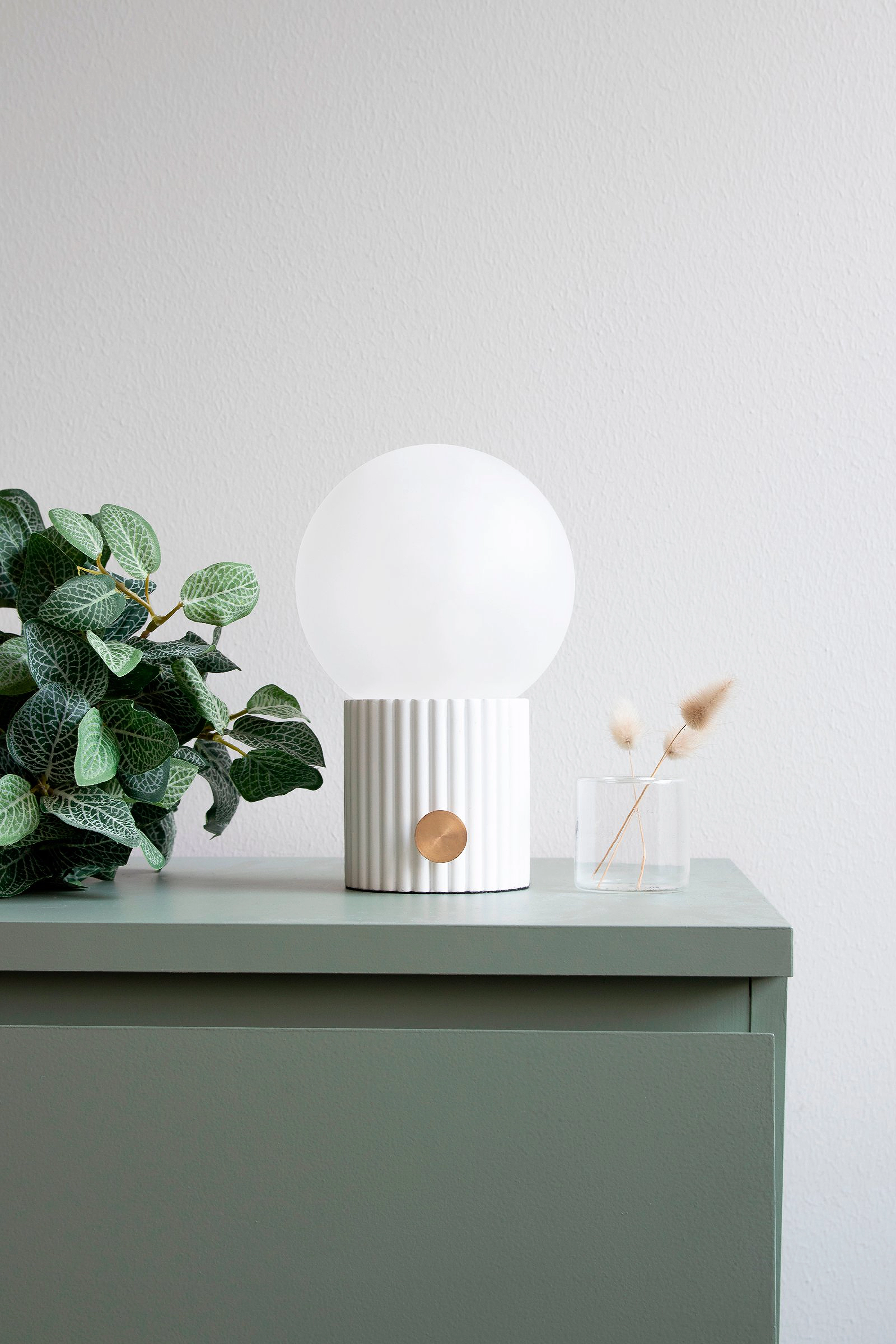 Globen Lighting Bordlampe Hubble 15, One Size, Lamps, Weiß - Table Homeware