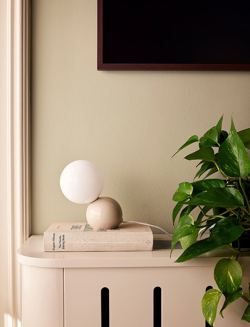 Globen Lighting - Table Lamp/Wall lamp Ripley Black - beige - 2