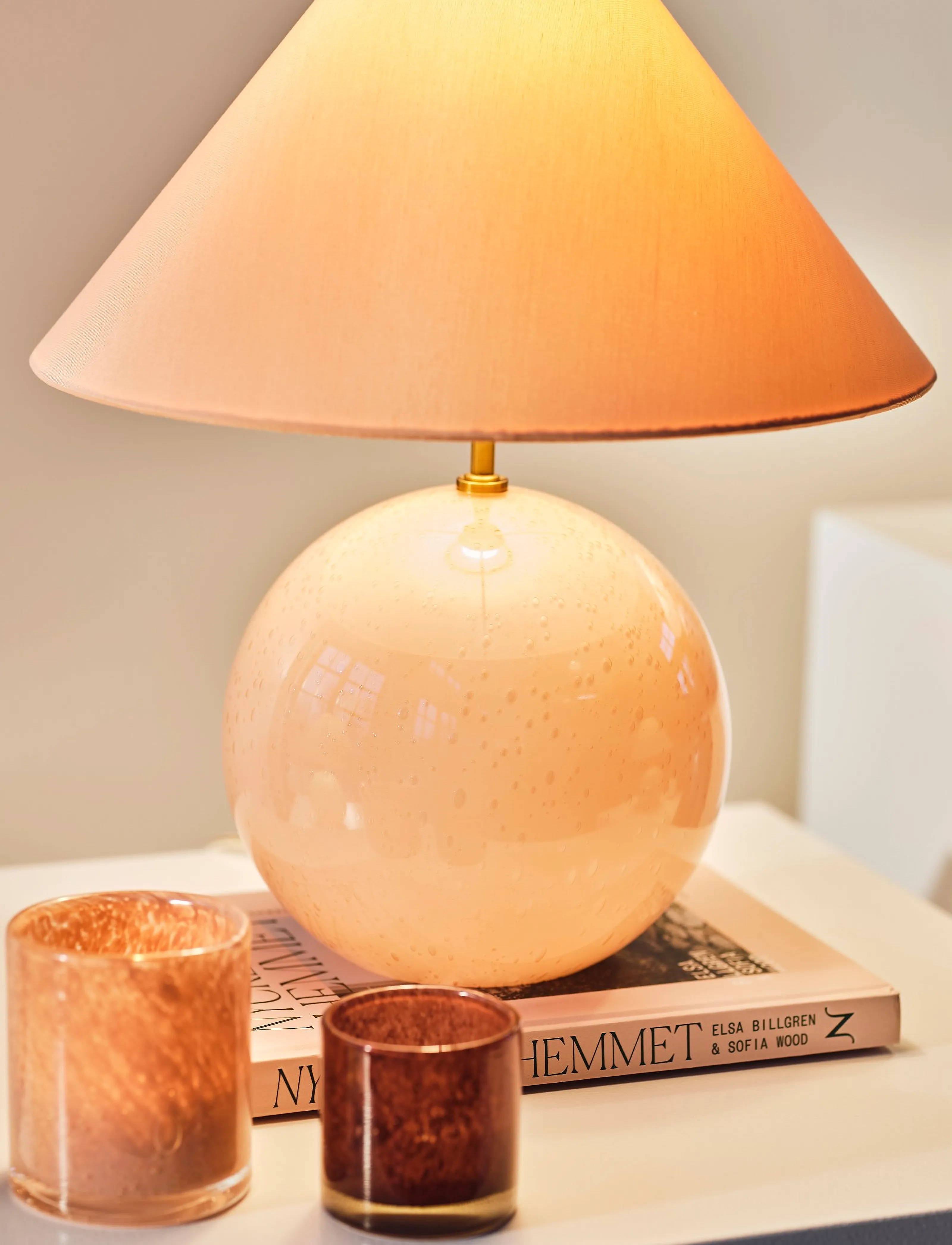 Globen Lighting - Table Lamp Iris 35 - window lamps - blush - 5