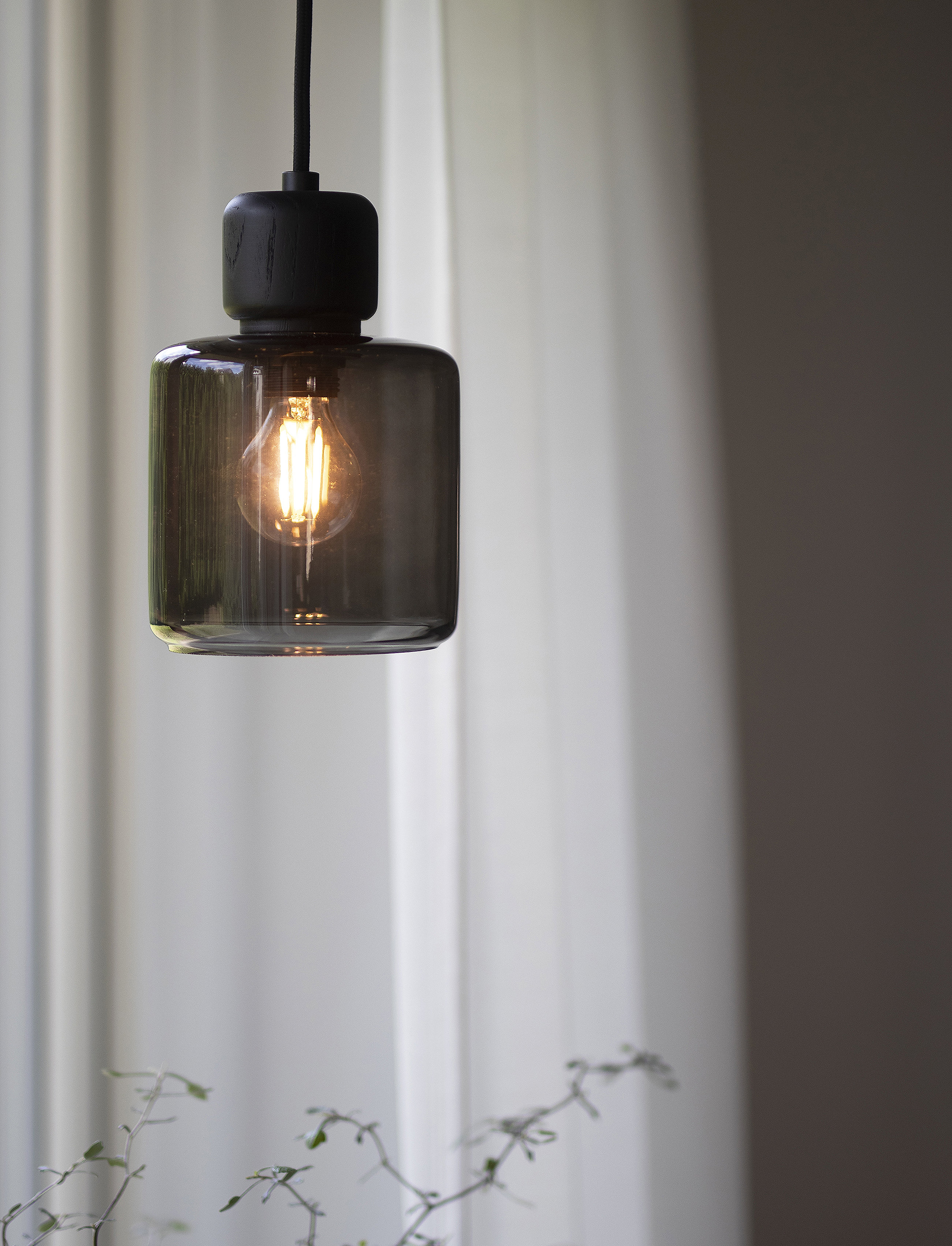 Globen Lighting - Pendant DOT 11 - pendant lamps - smoke/black - 4