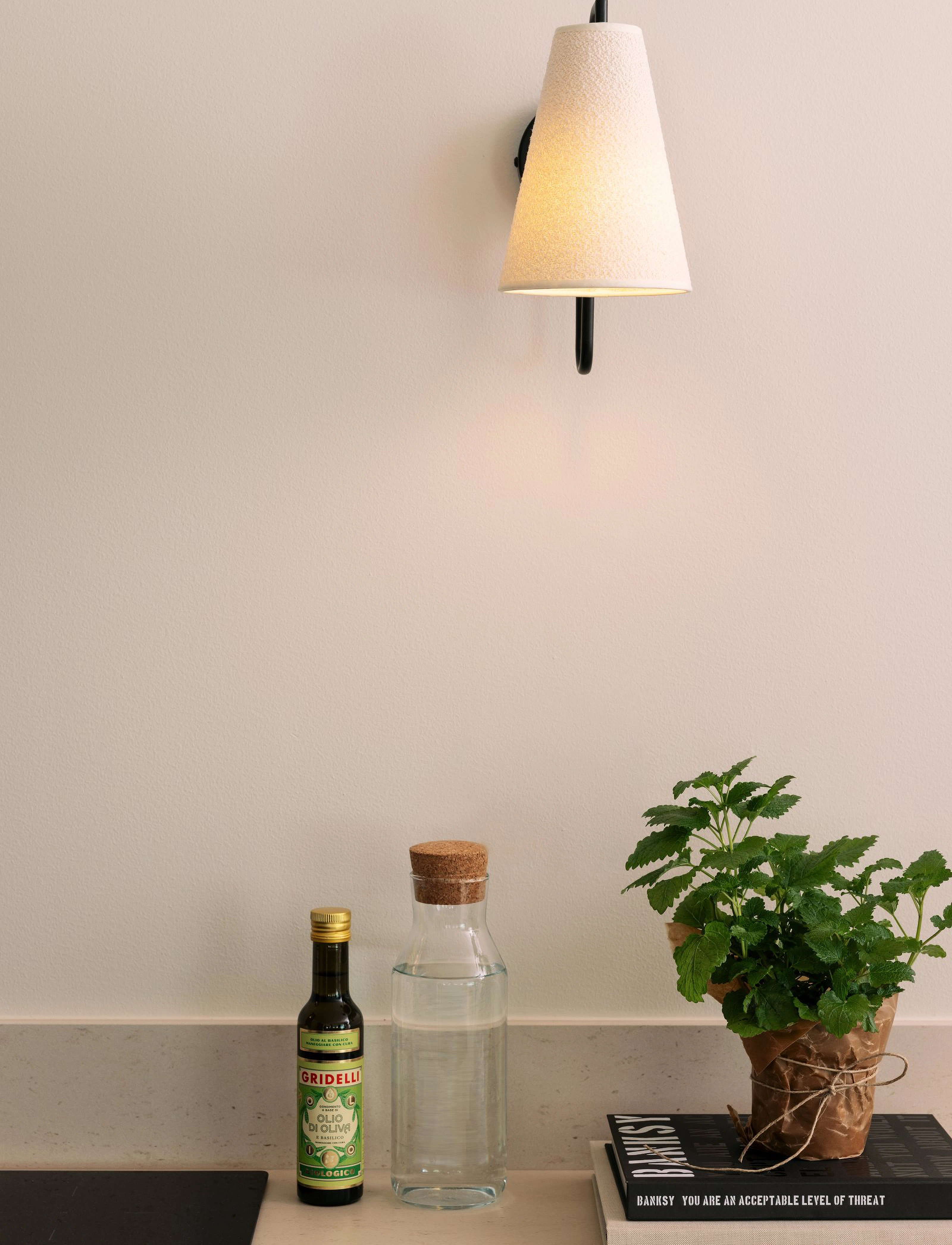 Globen Lighting Væglampe Lou Bouclé, H28, Lamps, Schwarz - Wall Homeware