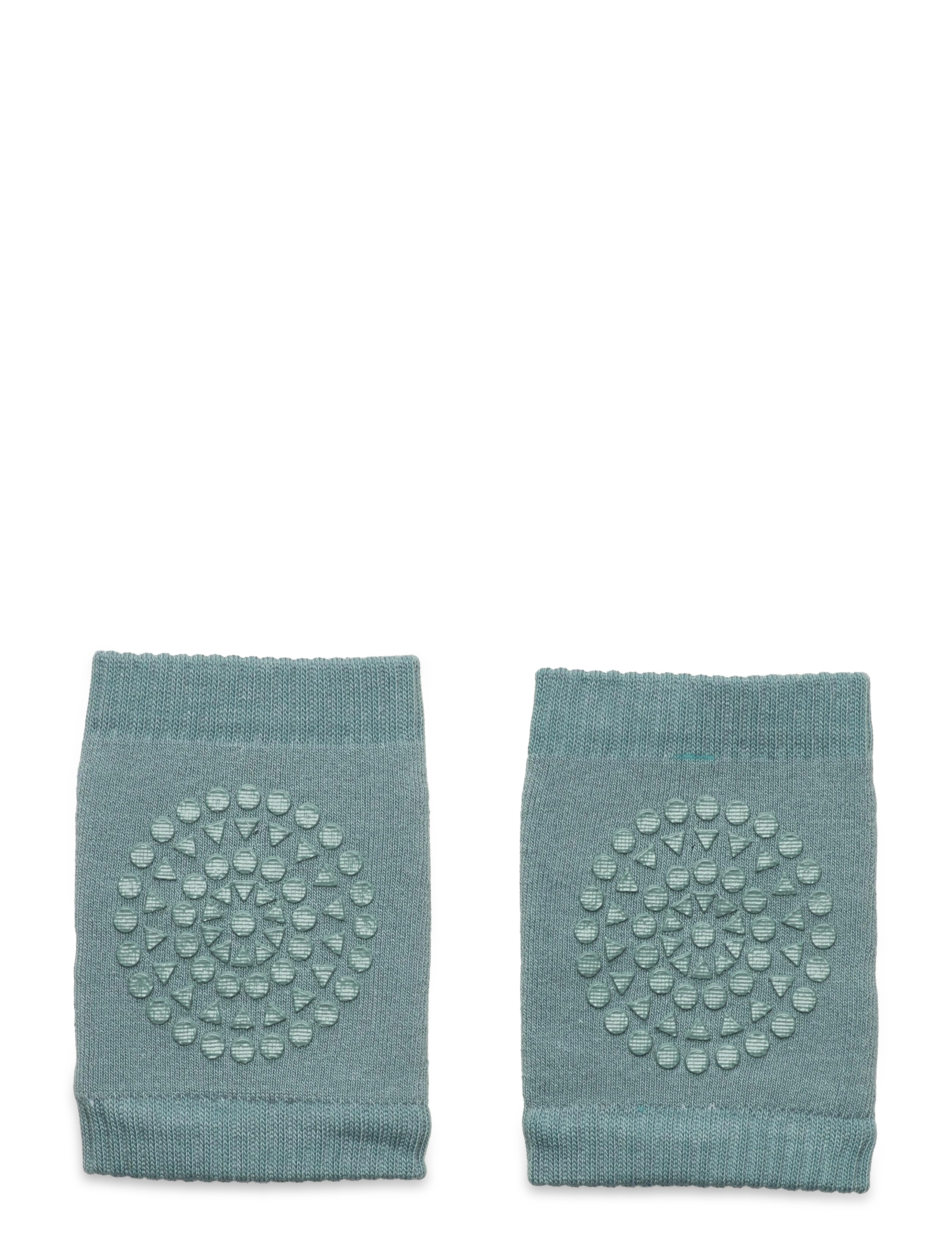 DUSTY BLUE