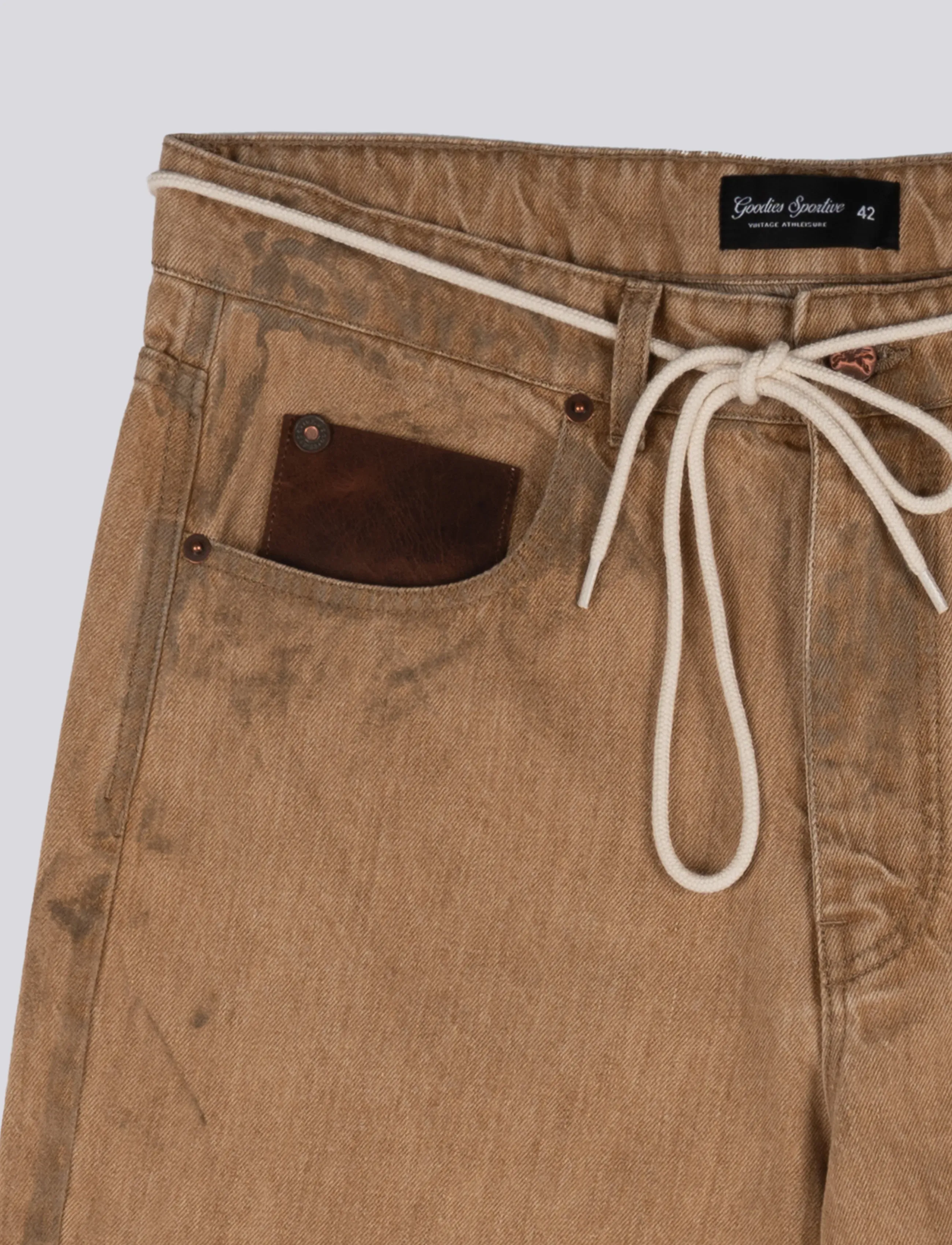 Goodies Sportive - CAMEL DIRTY PANTS - loose jeans - camel - 4