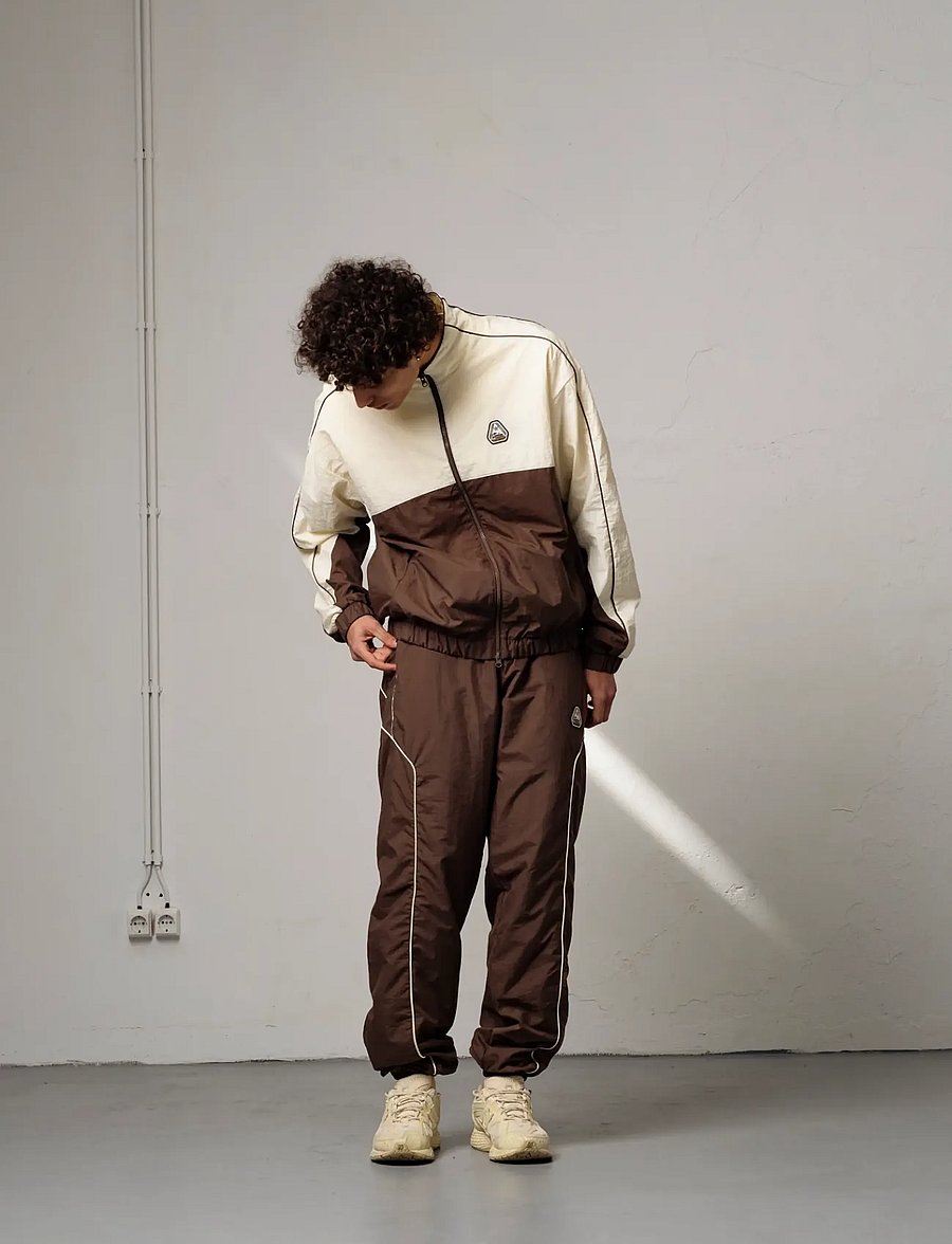 Goodies Sportive - NEW PATCHED TRACKSUIT JACKET - höstjackor - brown/ecru - 0
