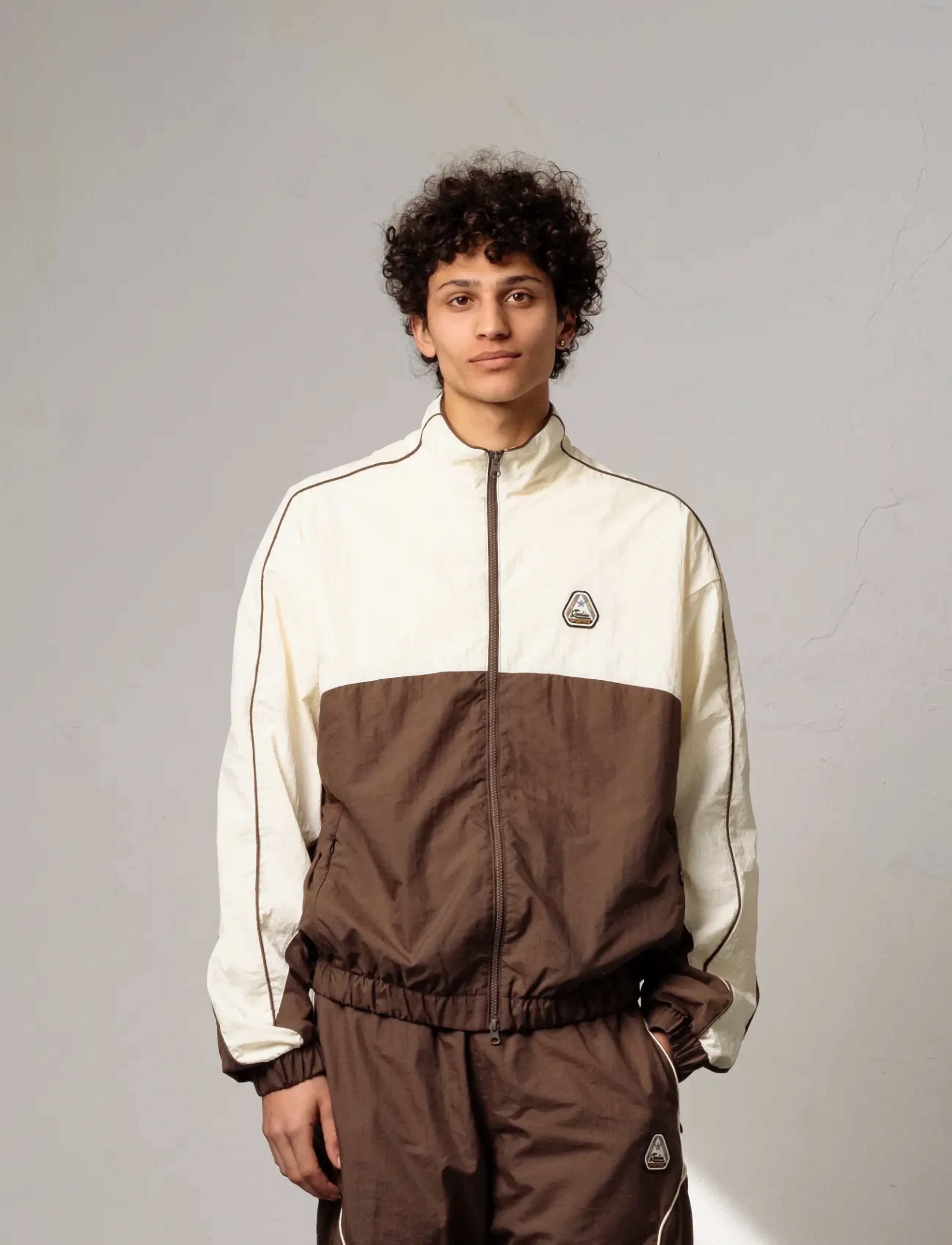 Goodies Sportive - NEW PATCHED TRACKSUIT JACKET - höstjackor - brown/ecru - 3