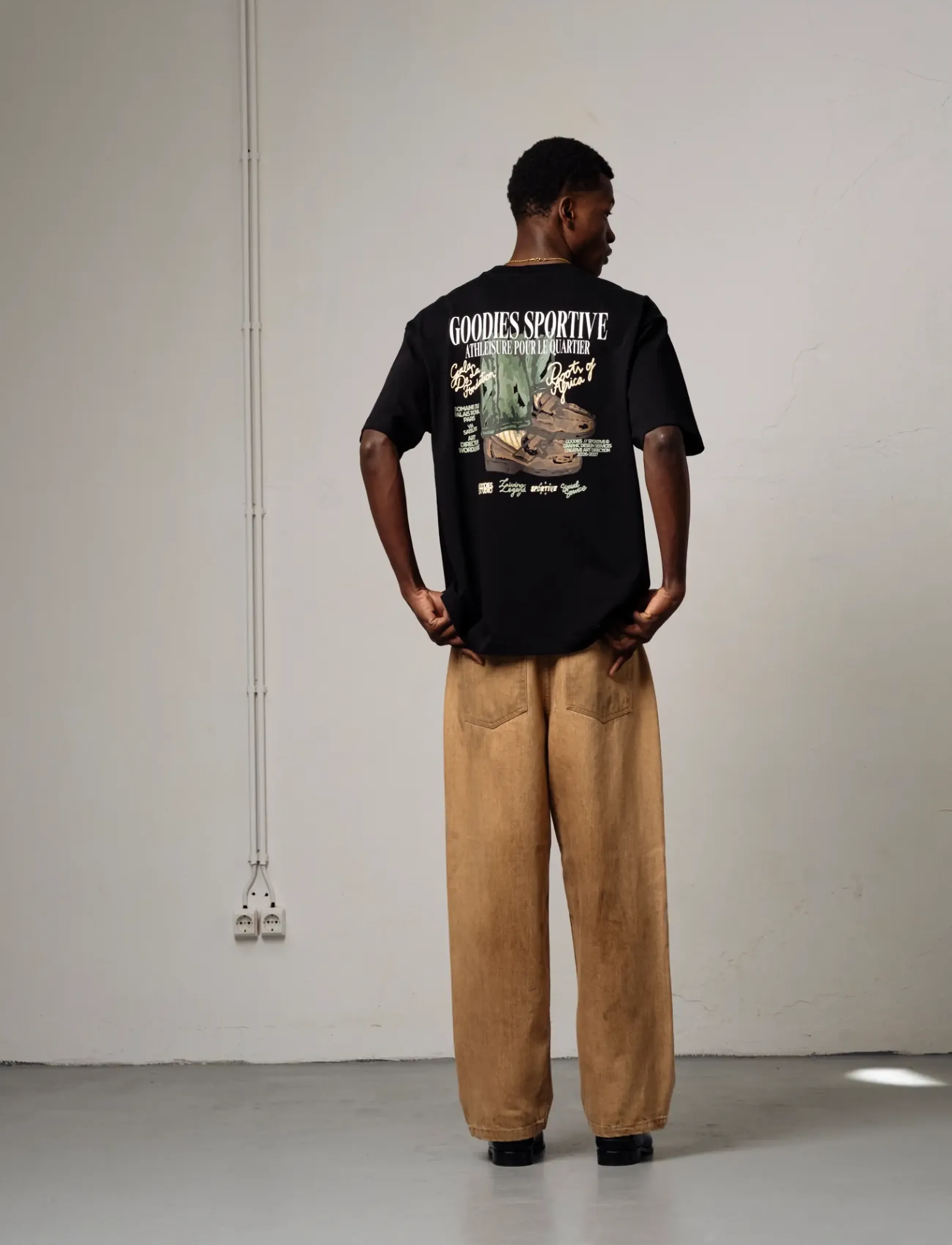 Goodies Sportive ROOTS OF AFRICA TEE - T-shirts - BLACK / black