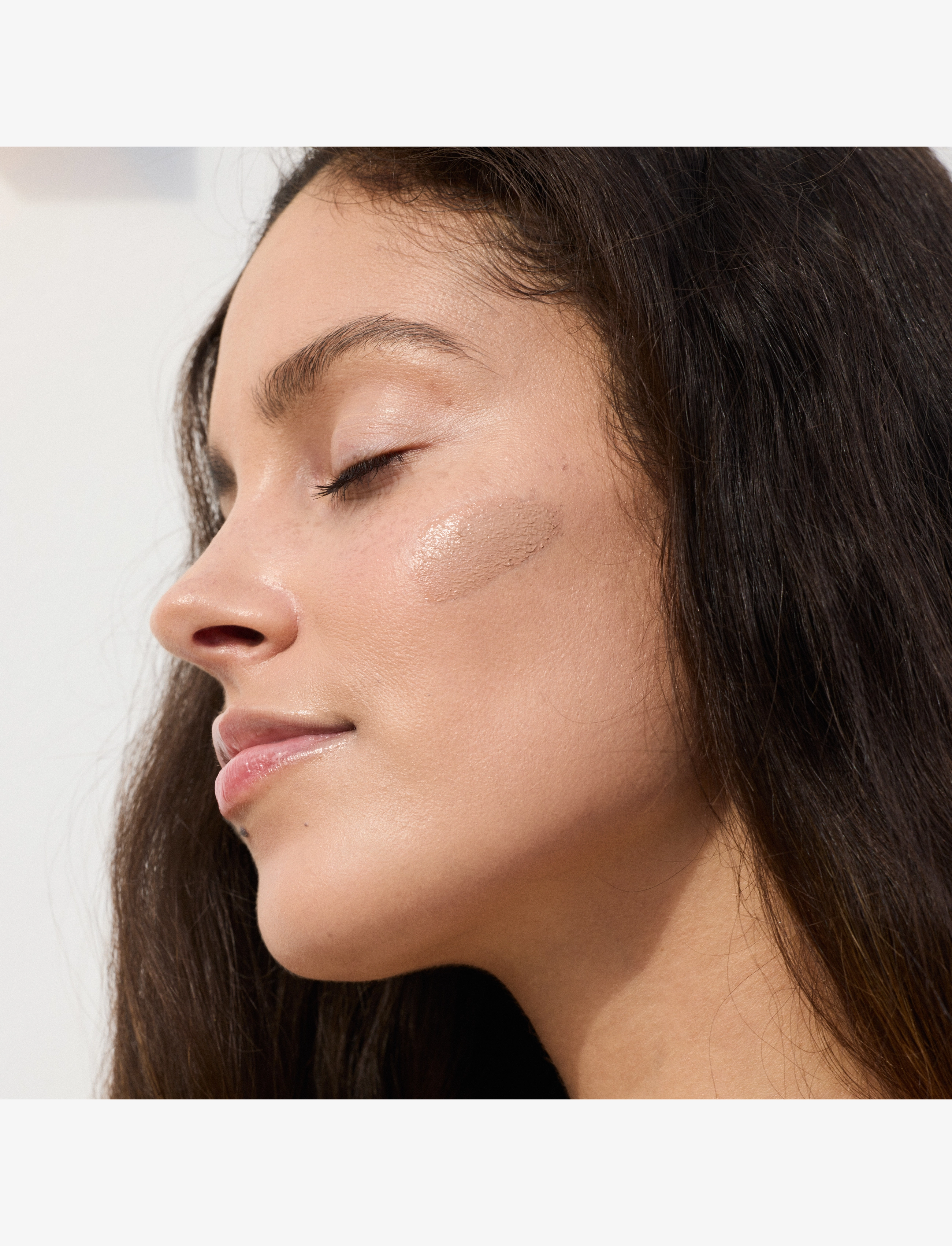 GOSH COPENHAGEN - DEWY Foundation Drops - makeup - medium - 1