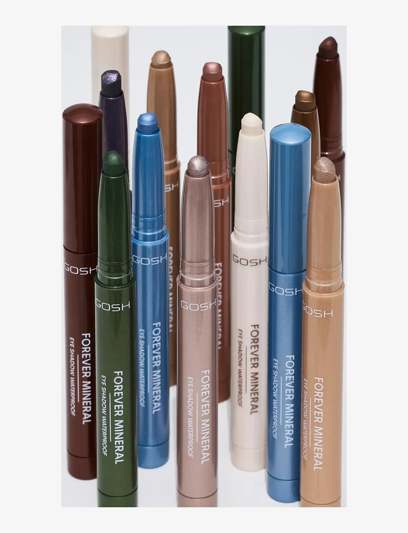 GOSH COPENHAGEN - Forever Mineral Shimmer - redo för date night - 001 pearly white - 3