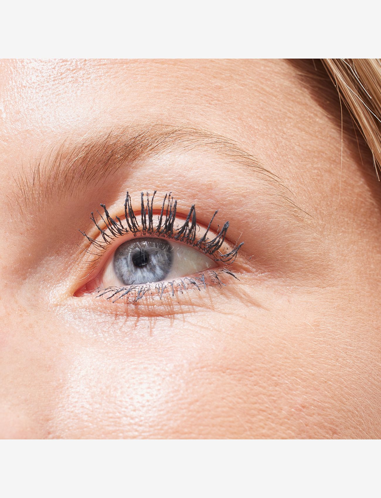 GOSH COPENHAGEN - GOSH Boombastic Crazy Mascara - Øjne & bryn - classic grey 004 - 1