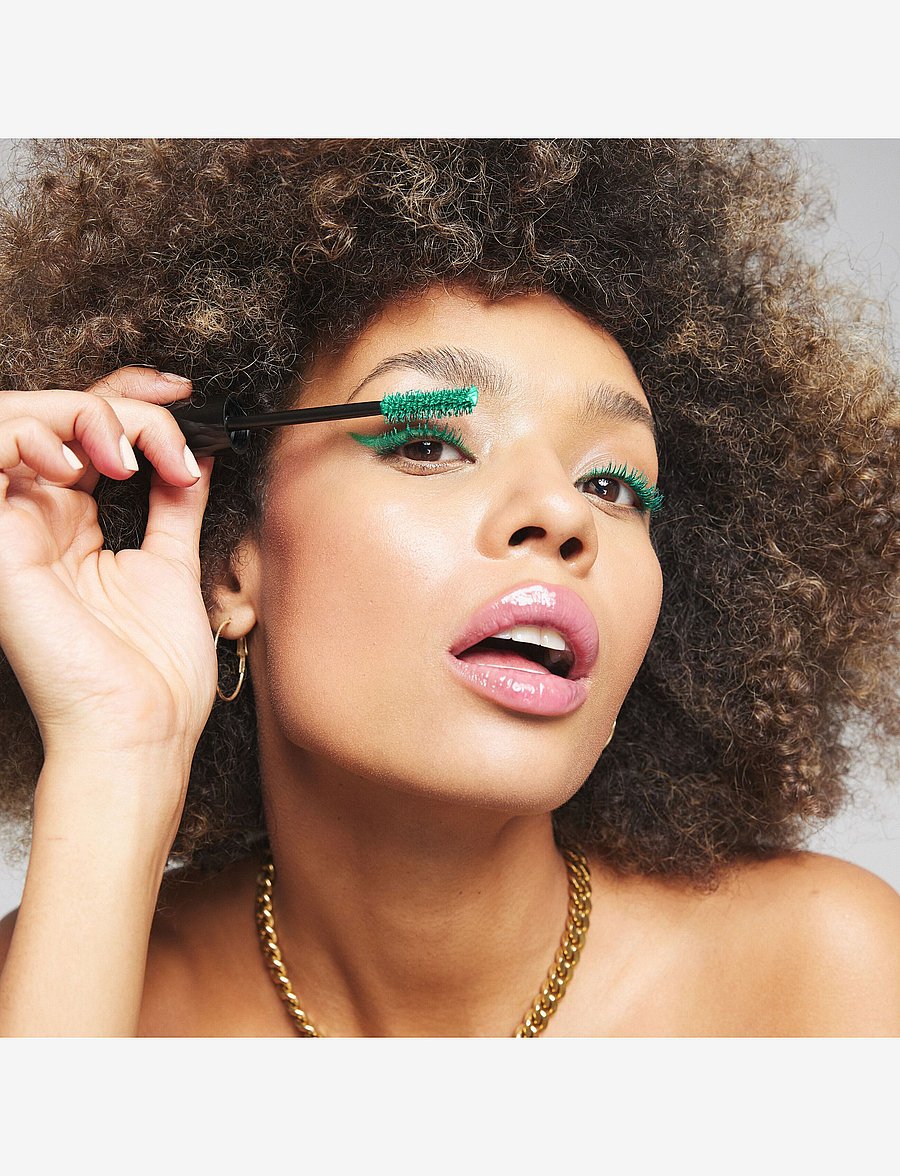 GOSH COPENHAGEN - GOSH Boombastic Crazy Mascara - silmad ja kulmud - crazy green 007 - 2