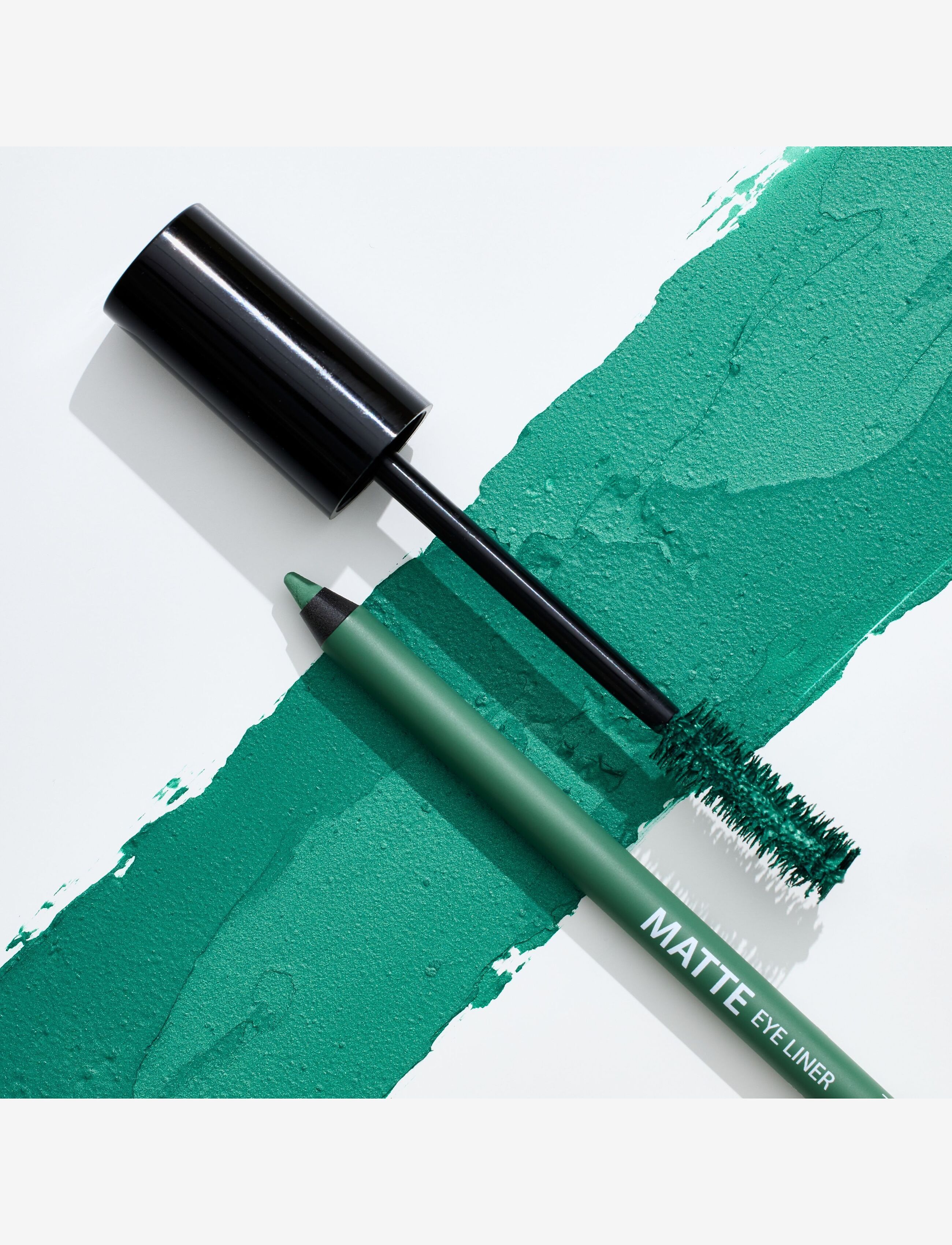 GOSH COPENHAGEN - GOSH Boombastic Crazy Mascara - silmad ja kulmud - crazy green 007 - 4
