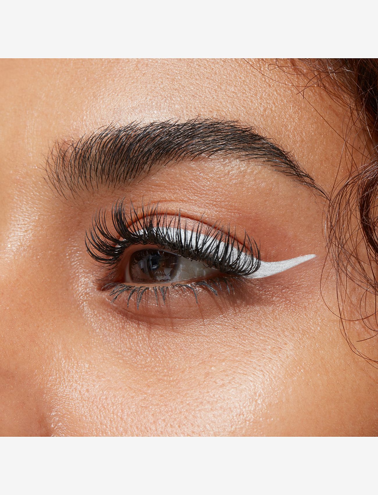 GOSH COPENHAGEN - GOSH Matte Eye Liner - makeup - dover white 001 - 2