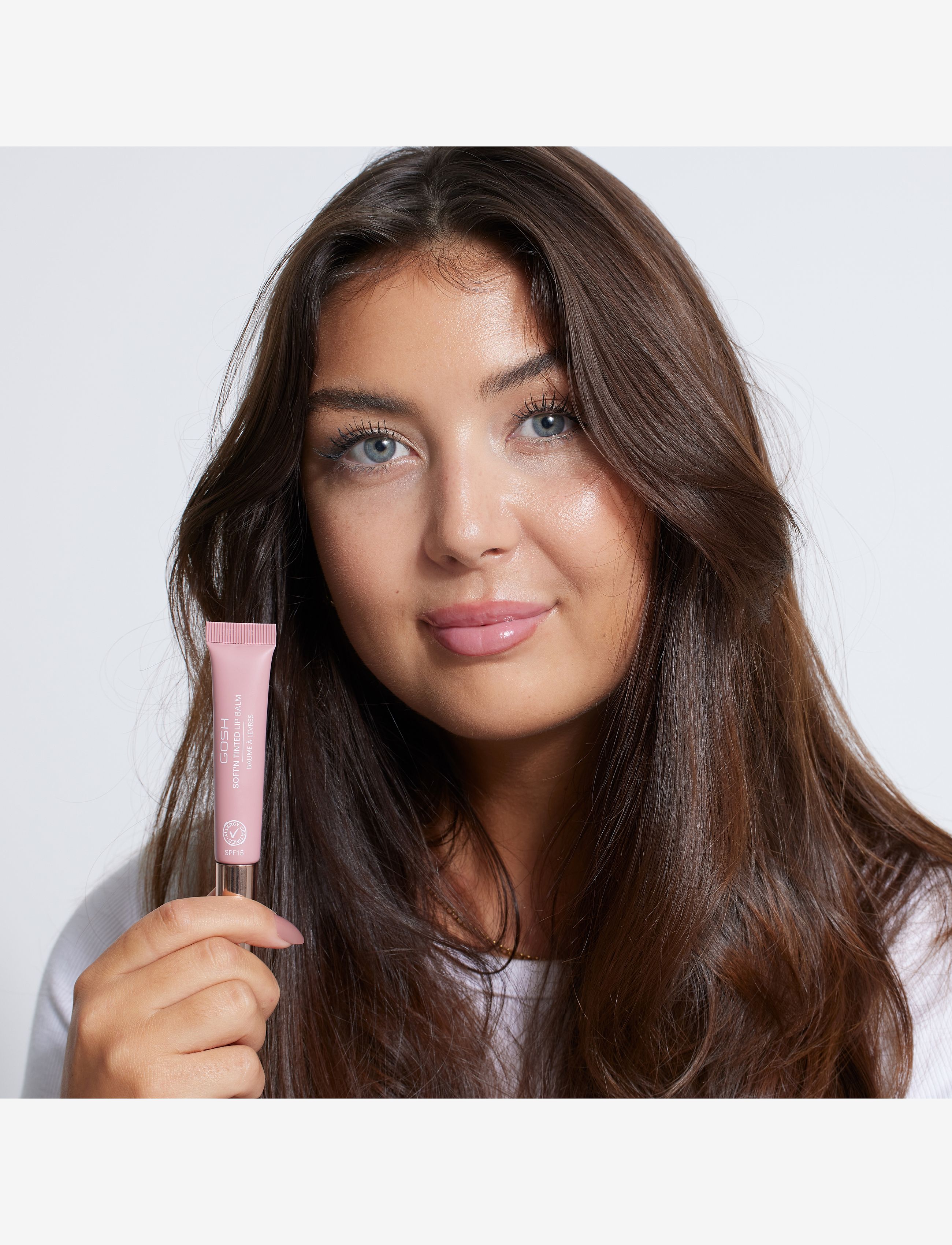 Soft'n Tinted Lip Balm #004 Vintage Ros 4