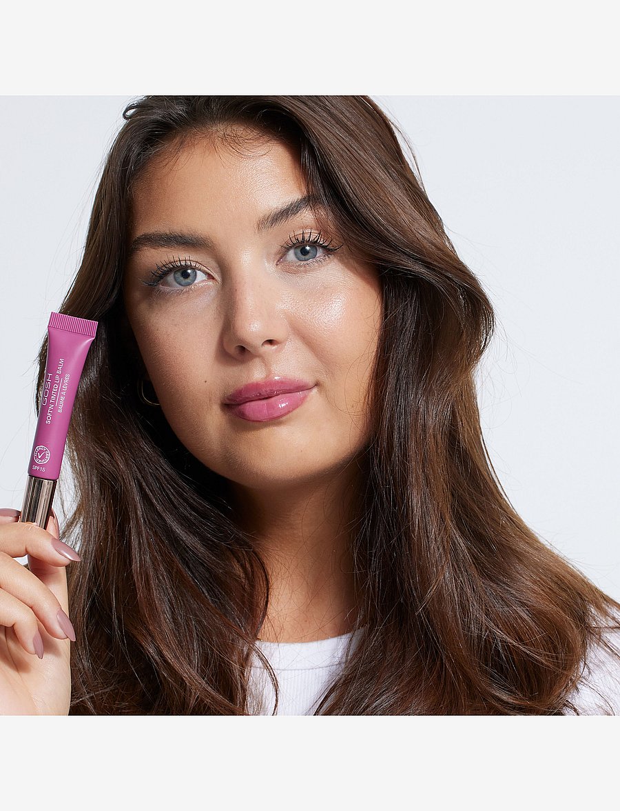 GOSH COPENHAGEN - Soft`n Tinted Lip Balm - huulepalsamid - berry 006 - 2