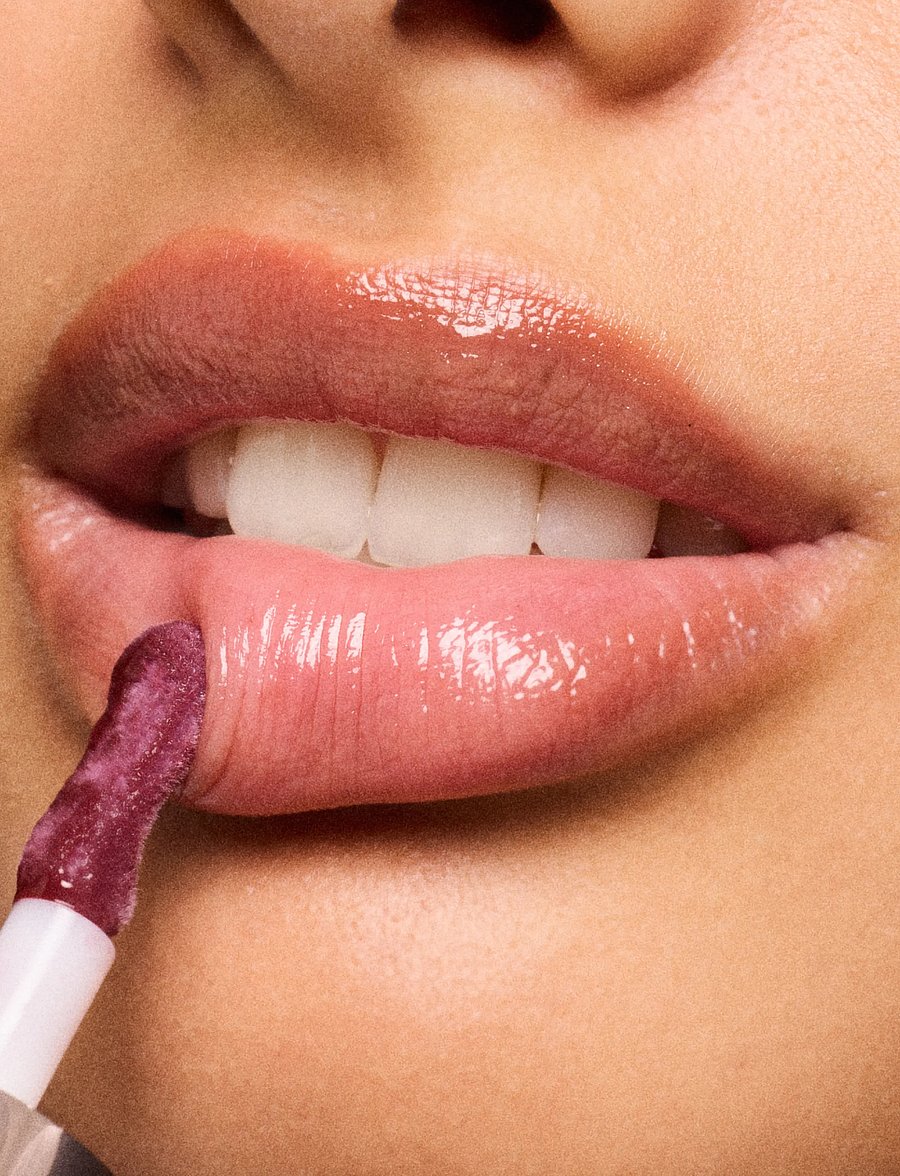 GOSH COPENHAGEN - GOSH LIP GLAZE - 005 burgundy red - 5