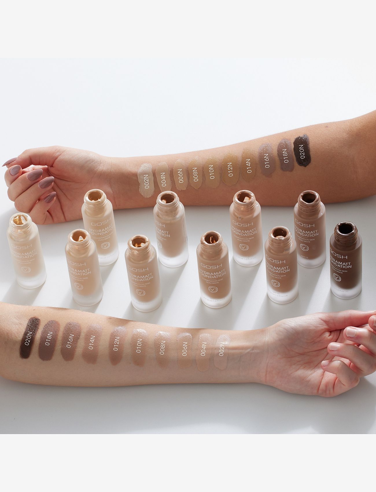 GOSH COPENHAGEN - GOSH Hydramatt Foundation - makeup - very deep - neutral undertone 020n - 3