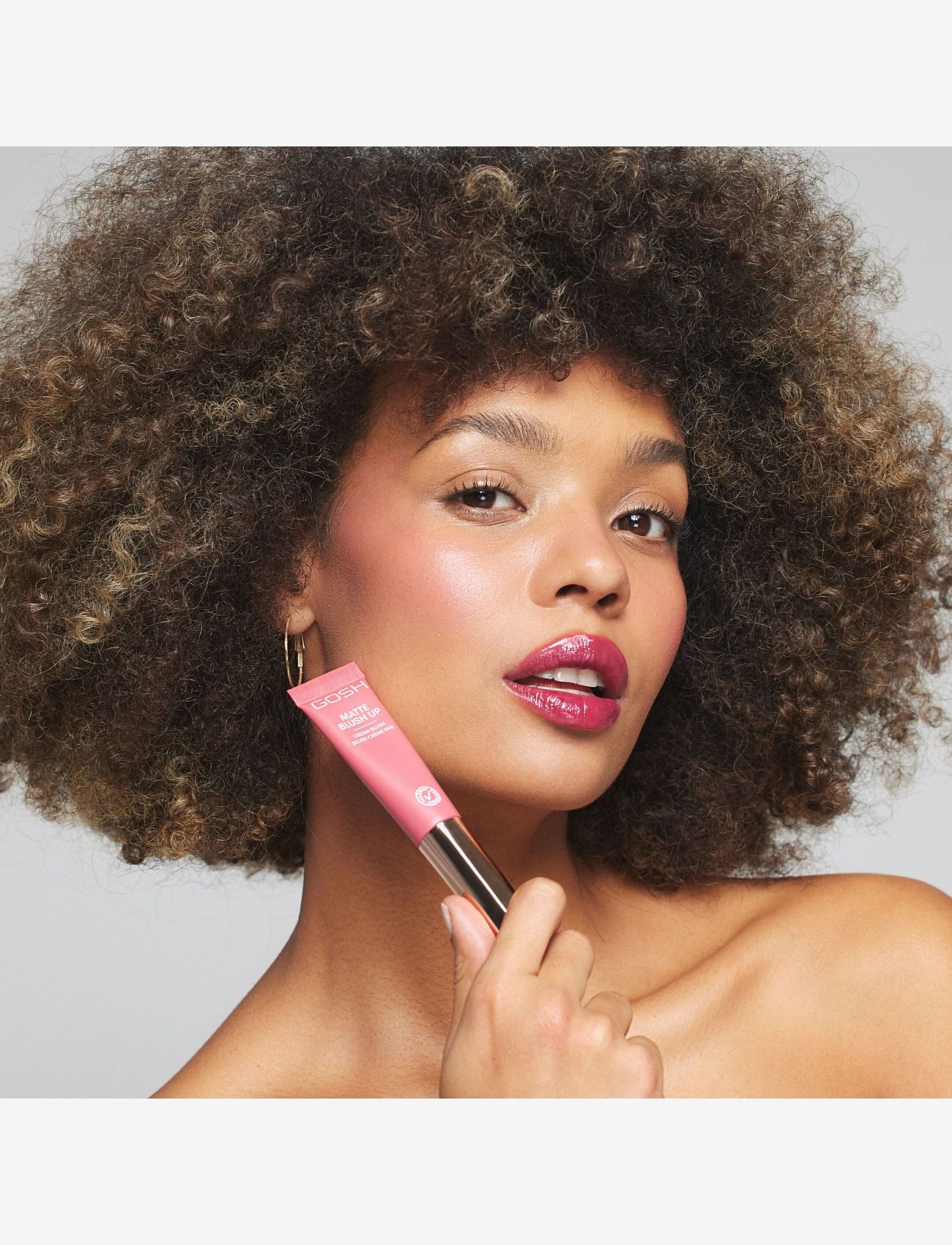 GOSH COPENHAGEN - GOSH Matte Blush Up - smink - cherry berry 003 - 2