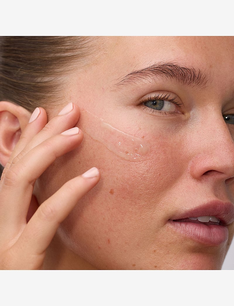 GOSH COPENHAGEN - GOSH Grip Primer - makeup - hydro power 001 - 3