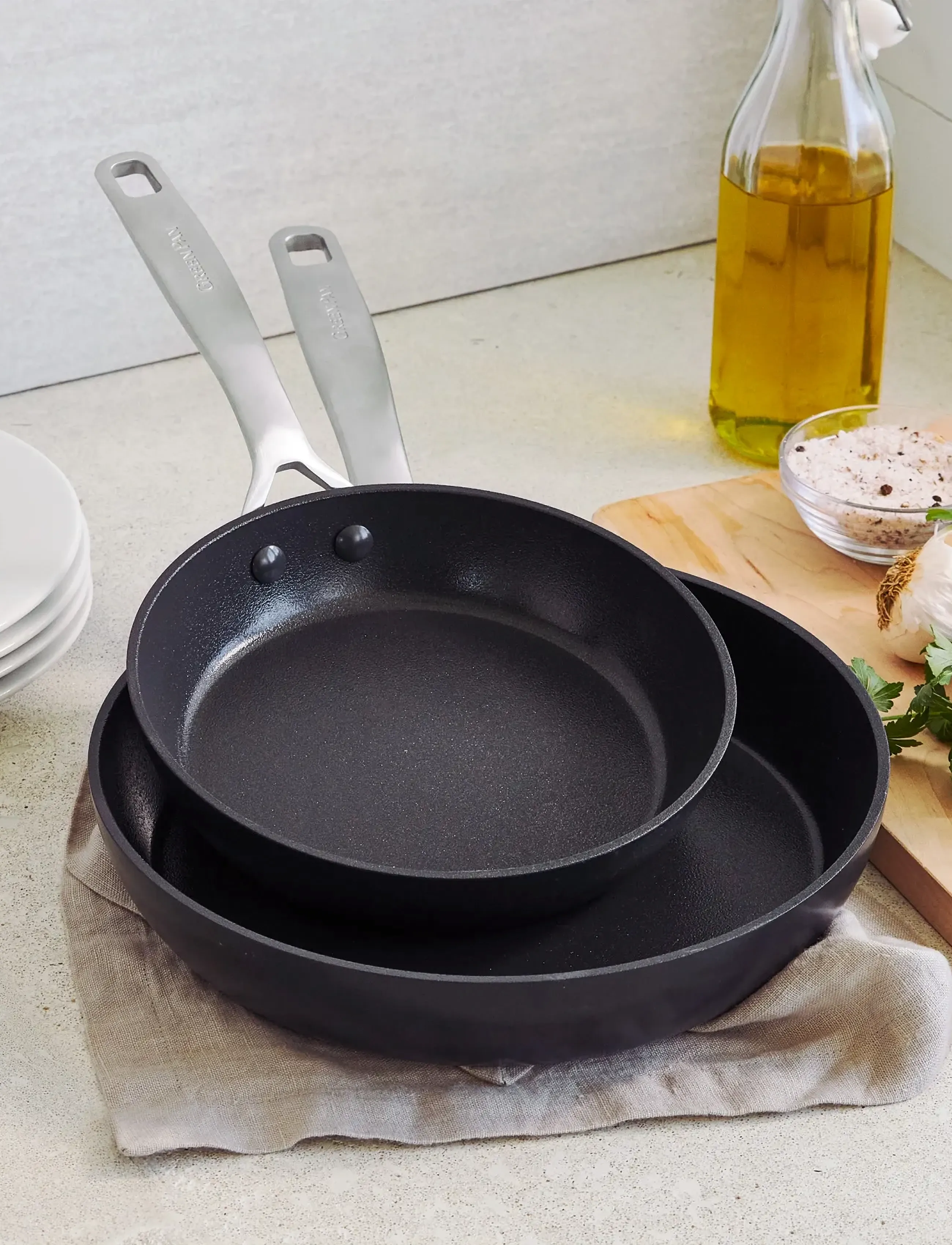 Greenpan - Frypan set 2pcs: Frypan 20cm + Frypan 28cm - koekenpannen - black - 2