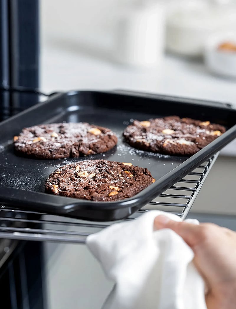 Greenpan - Cookie sheet 33x22.5cm - keks- & kuchenformen - black - 4