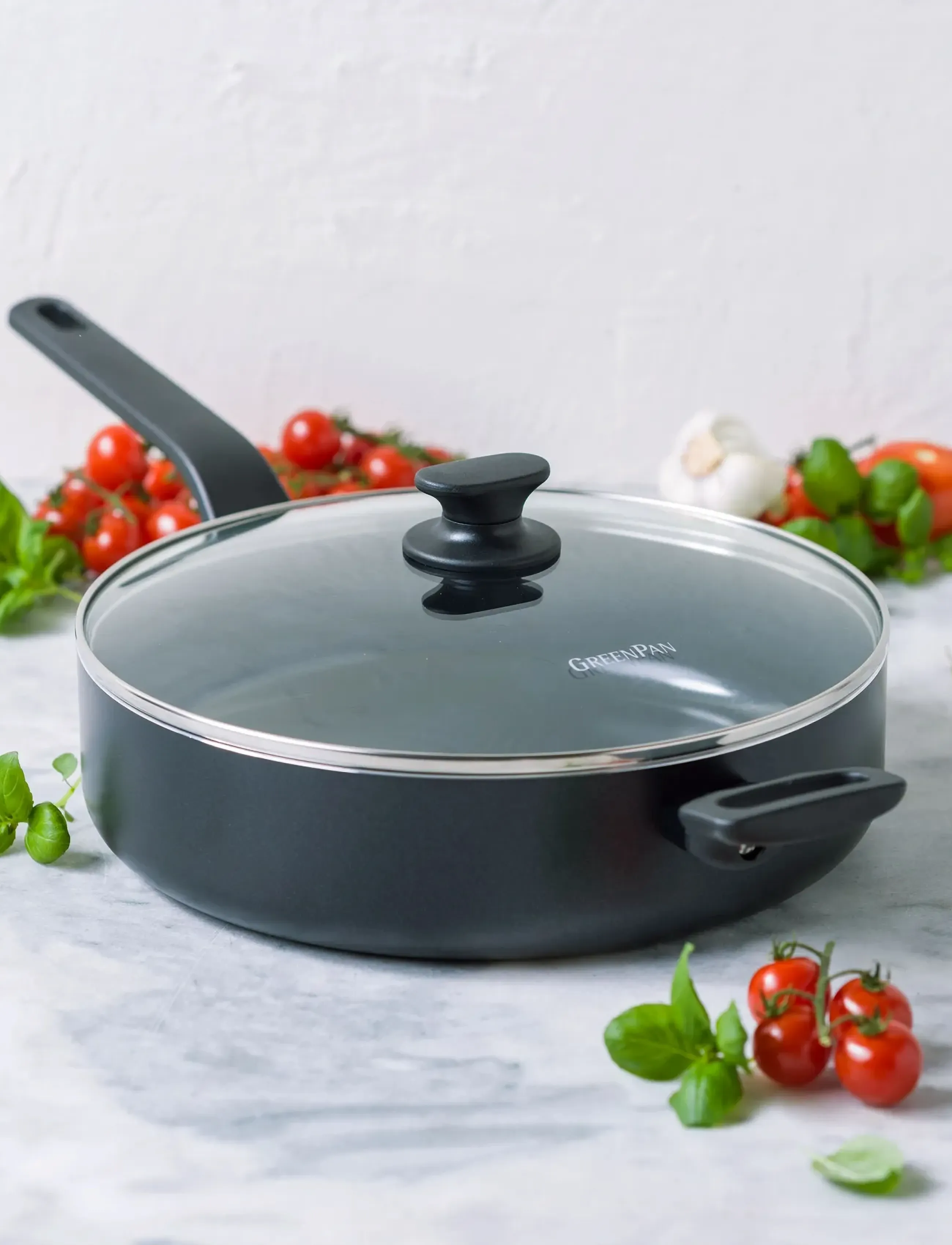 Greenpan Skillet 28Cm/3.1L With Lid + Helper Handle, Ø 28 cm, Pots & Pans, Schwarz - Frying Homeware