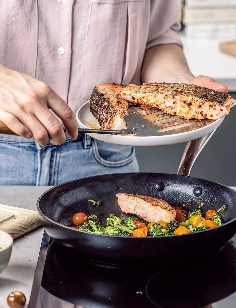 Greenpan - Frypan 26cm - bratpfannen - black - 2