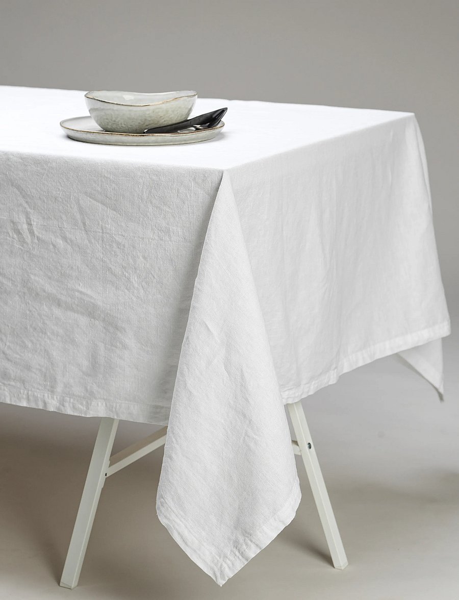 Gripsholm - TABLE CLOTH LINEN BLEND ANTHRACITE 145x310 - laudlinad - white - 0