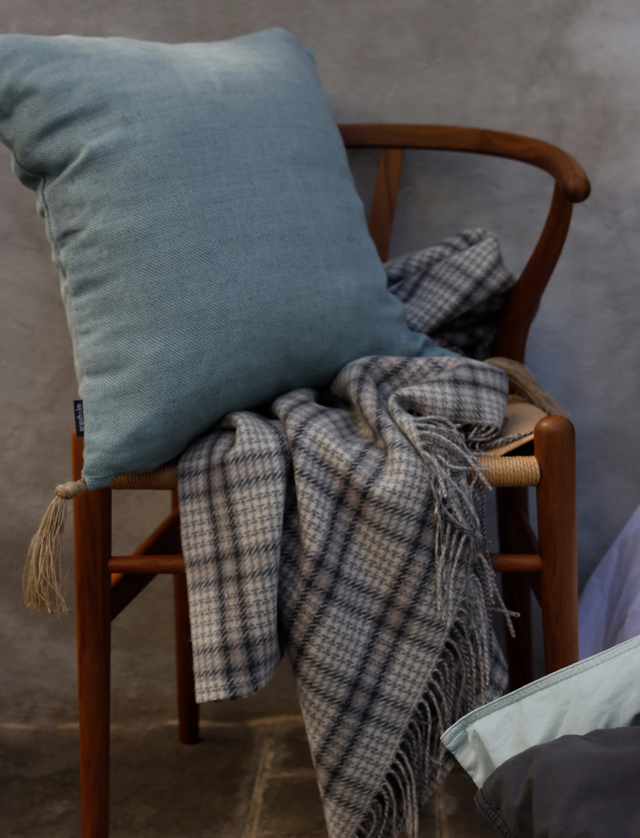 Gripsholm - THROW WOOL CHECK - decken - grey - 1