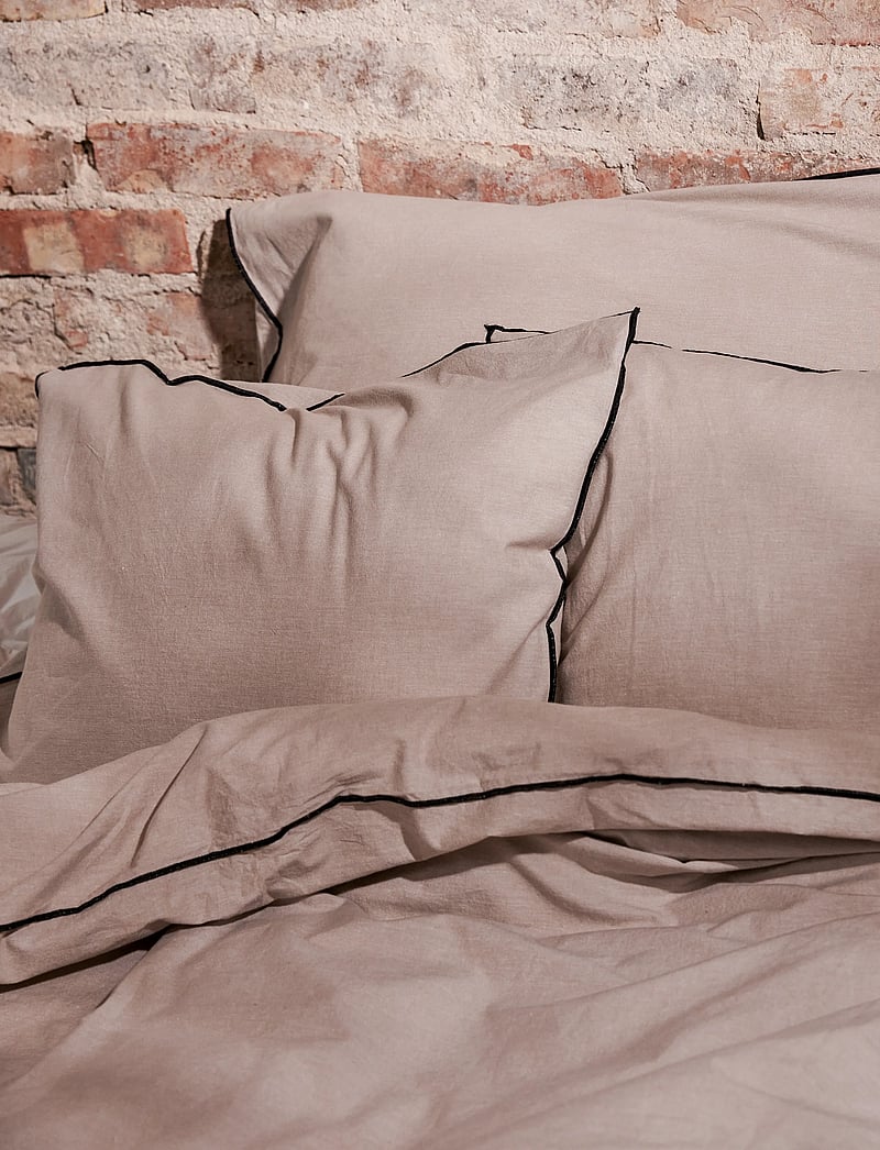 Gripsholm - PILLOWCASE CHAMBREY LINEN 50x60 - shop by price - linen - 2