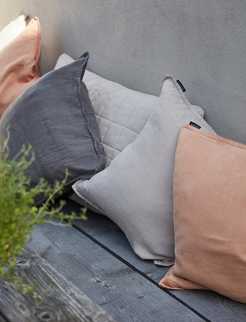 Gripsholm - CUSHION COVER WASHED LINEN TOAST 50x50 - kissenbezüge - linen beige - 0