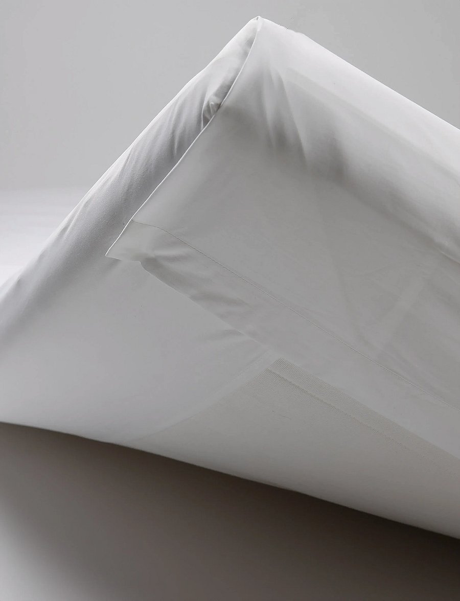 Gripsholm - FLAT SHEET PERCALE 180X270CM, WHITE 180X270 CM - ilma kummita voodilinad - white - 0