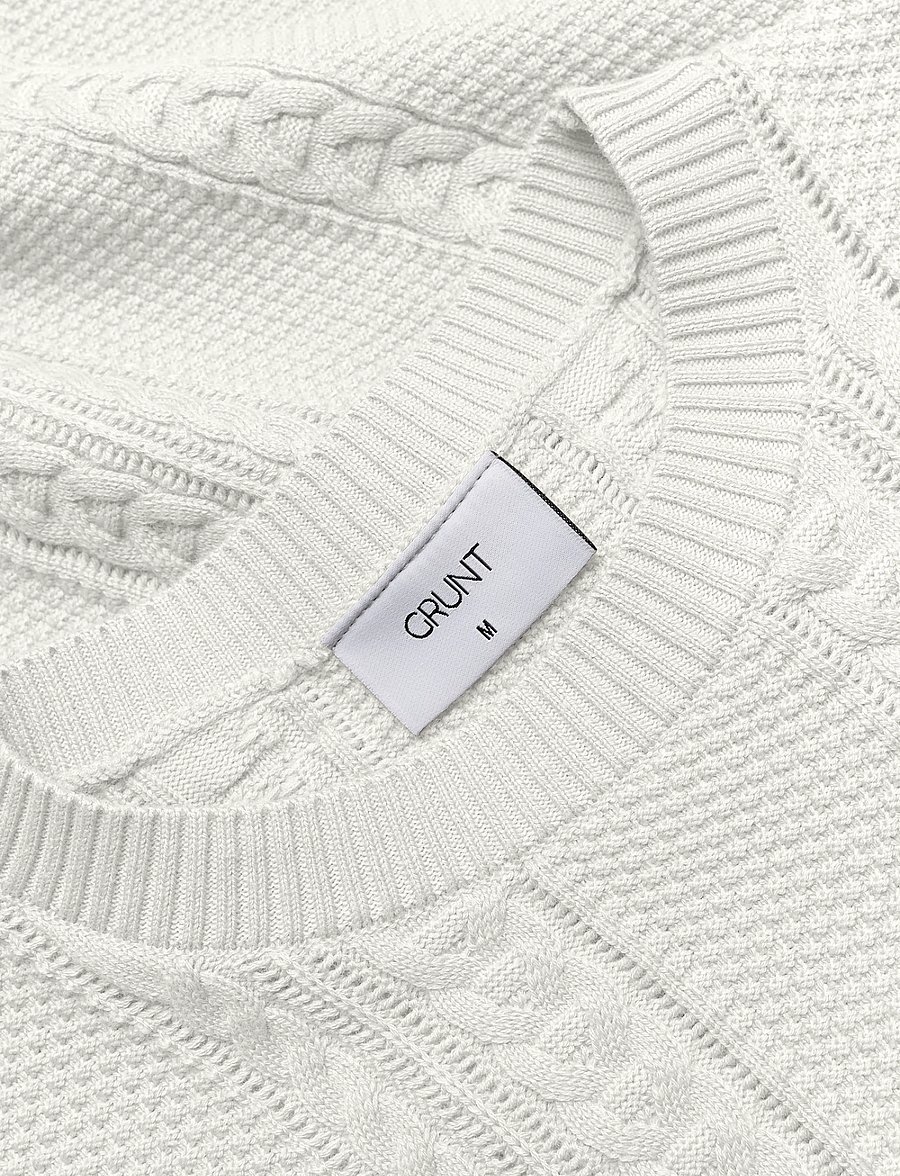 Grunt - GRUrso Cable LS Crew Knit - džemprid - cream - 2