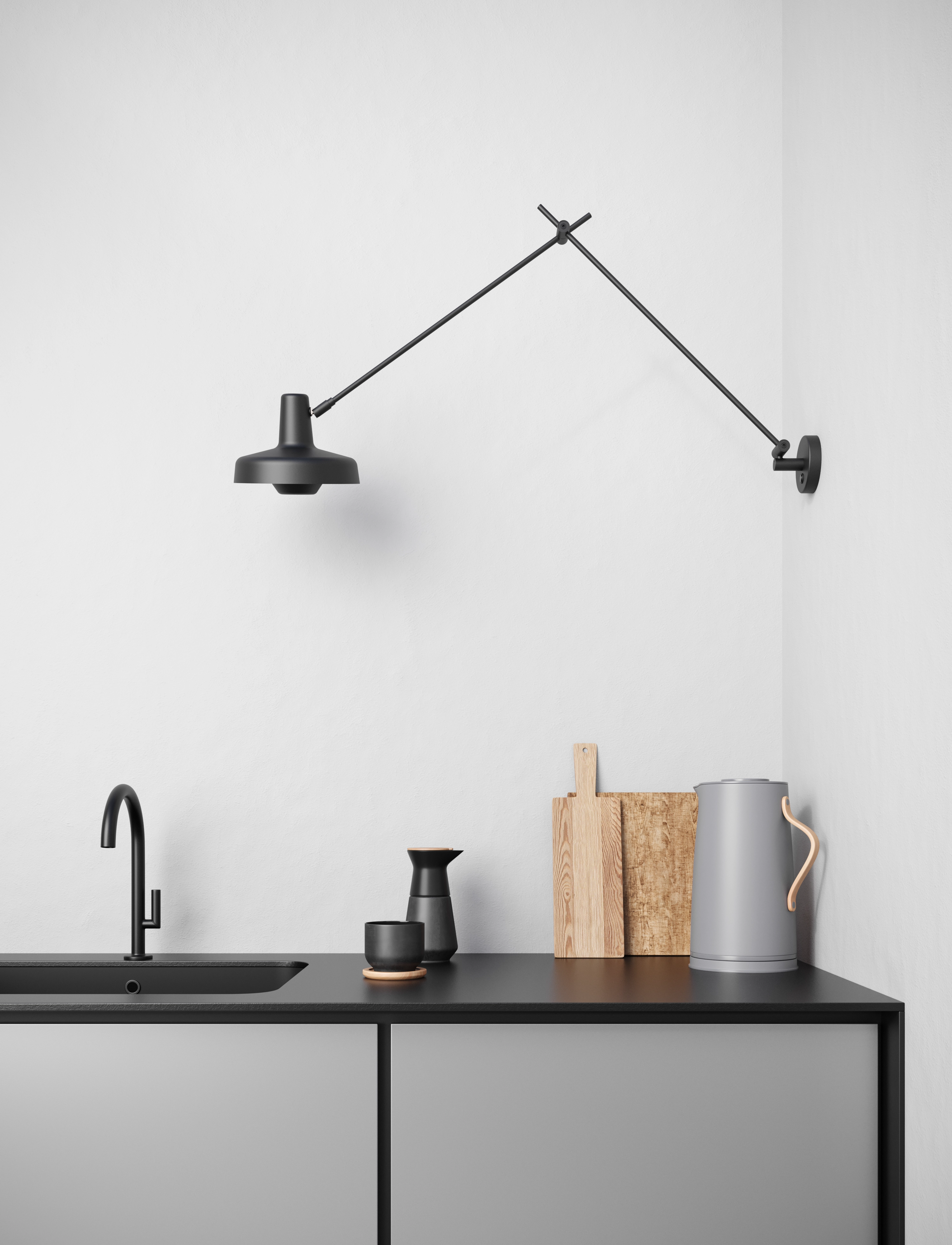 Grupa Arigato Wall Long, One Size, Lamps, Schwarz - Homeware