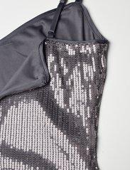 GUESS Jeans - KAYLA DRESS - ballīšu apģērbs par outlet cenām - gunmetal - 3
