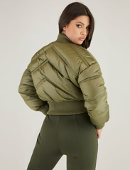 GUESS Jeans - LOU BOMBER - winter jackets - lichen leaf green - 3