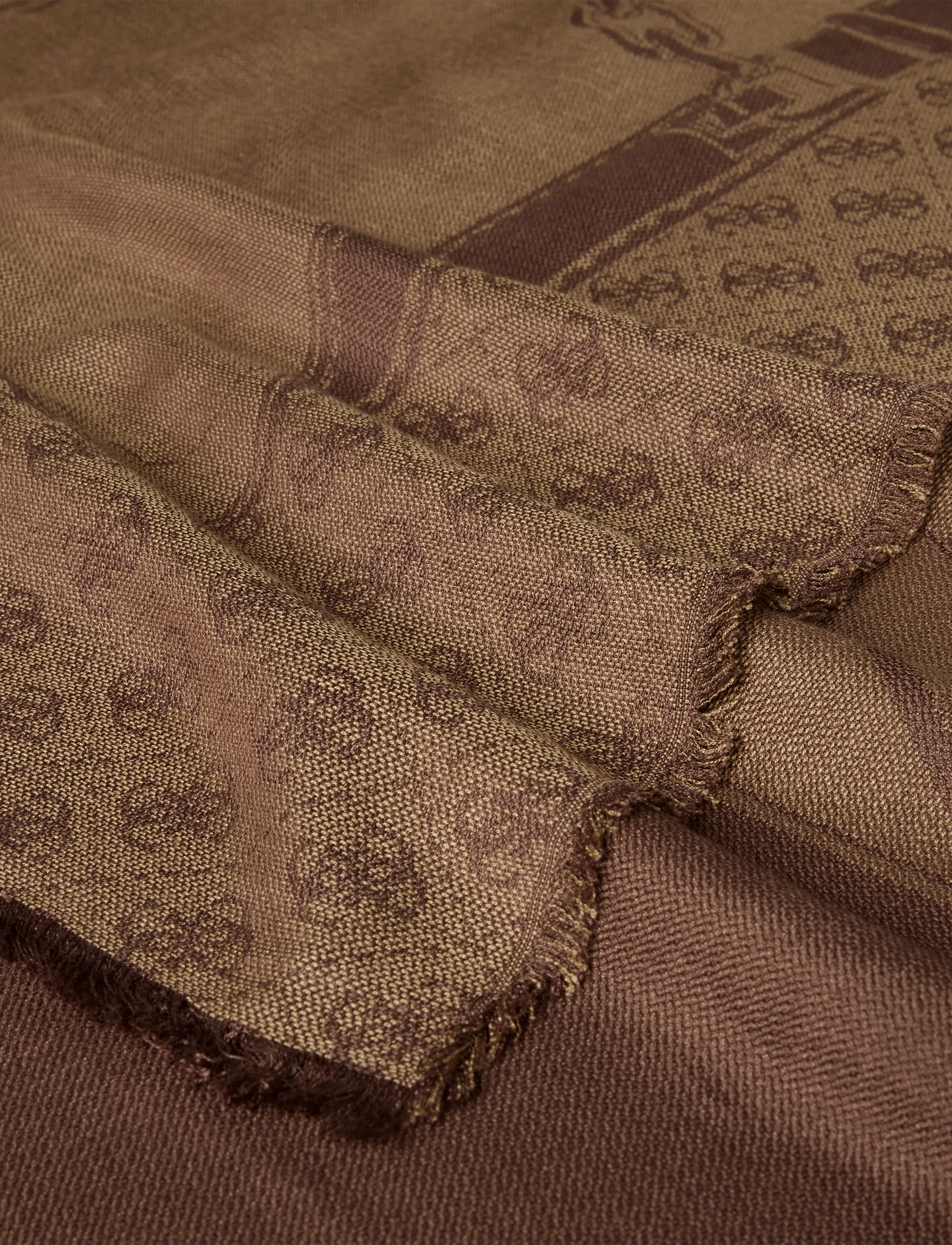 GUESS - CAMDEN 120X120CM JCQURD KEFIAH - sjalar - espresso - 2