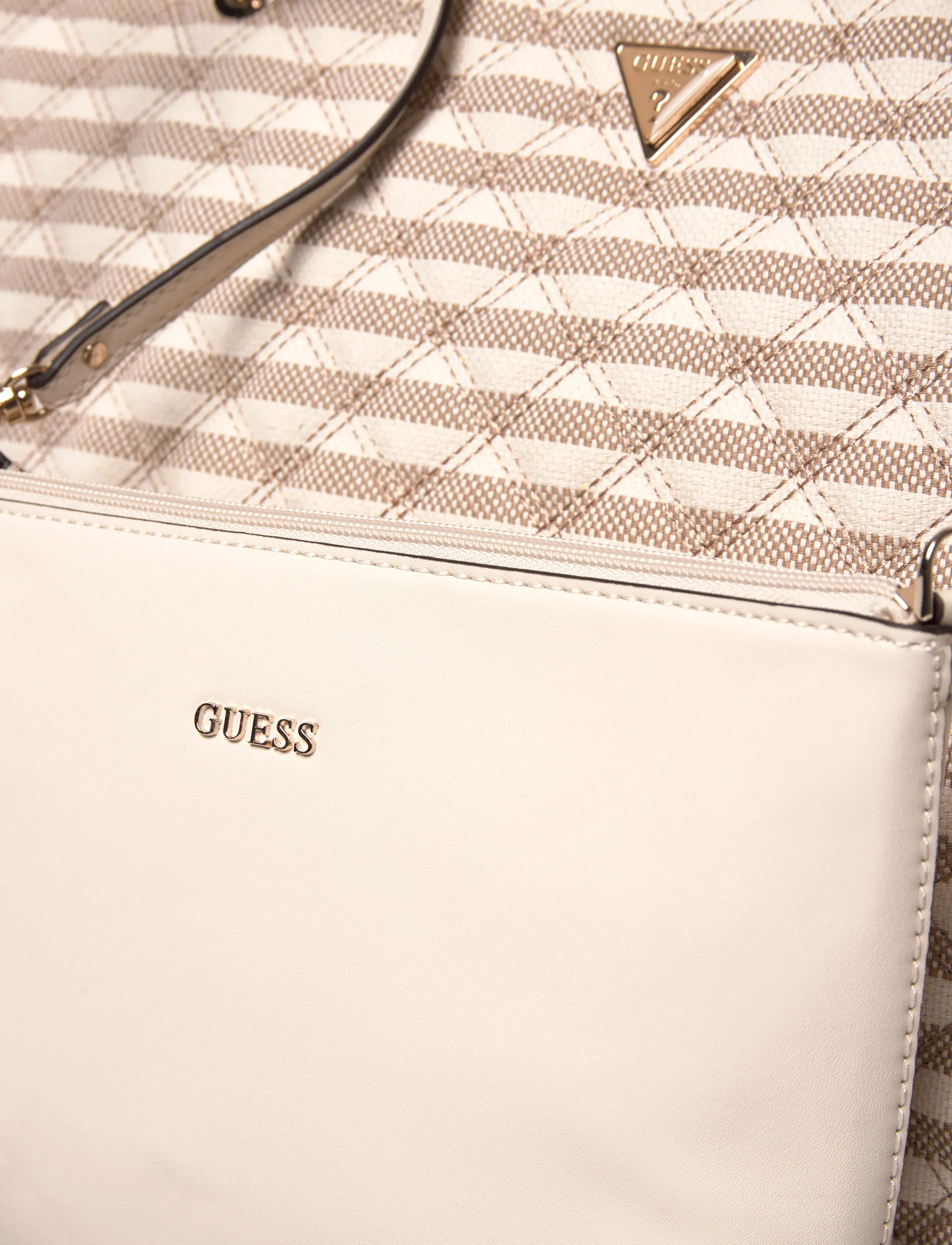 GUESS - GIULLY II LARGE 2 IN 1 TOTE - festtøj til outletpriser - taupe multi - 4