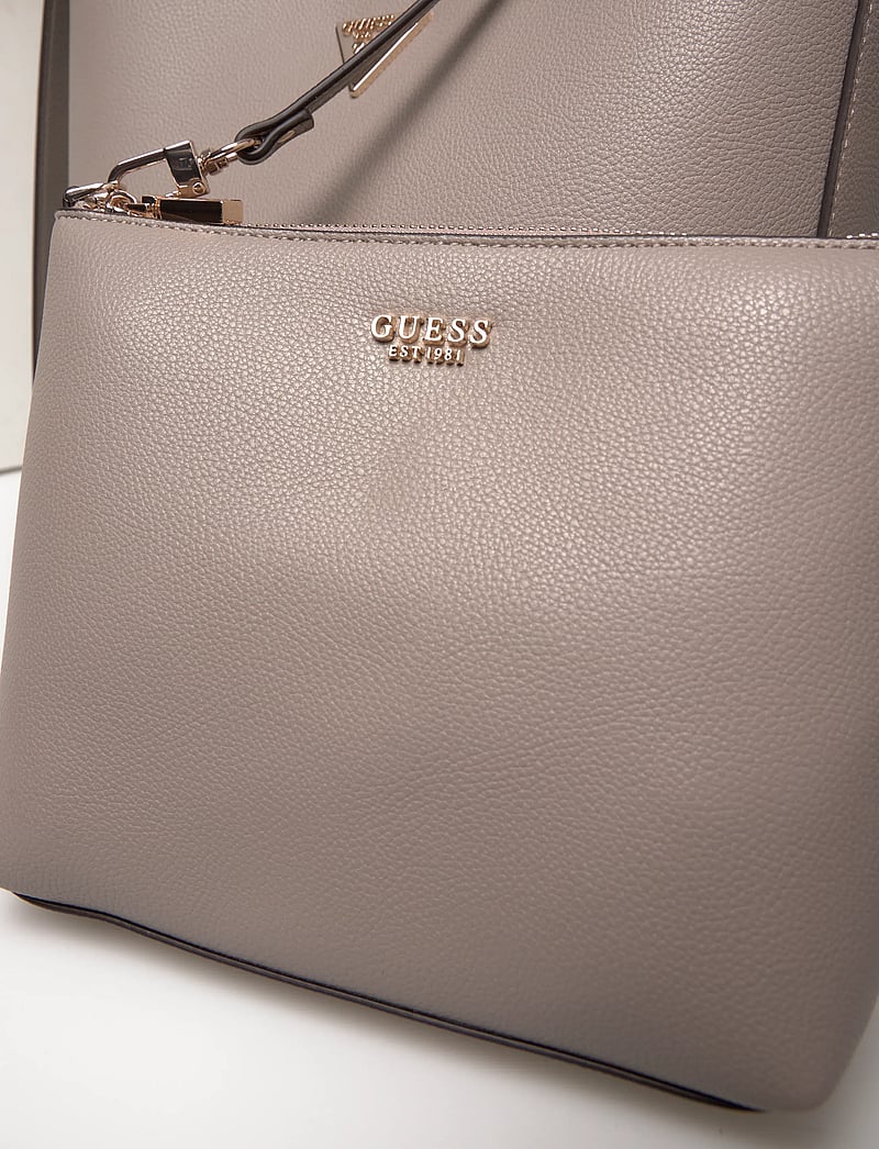 GUESS - MERIDIAN II BUCKET - bucket bags - dark taupe - 3