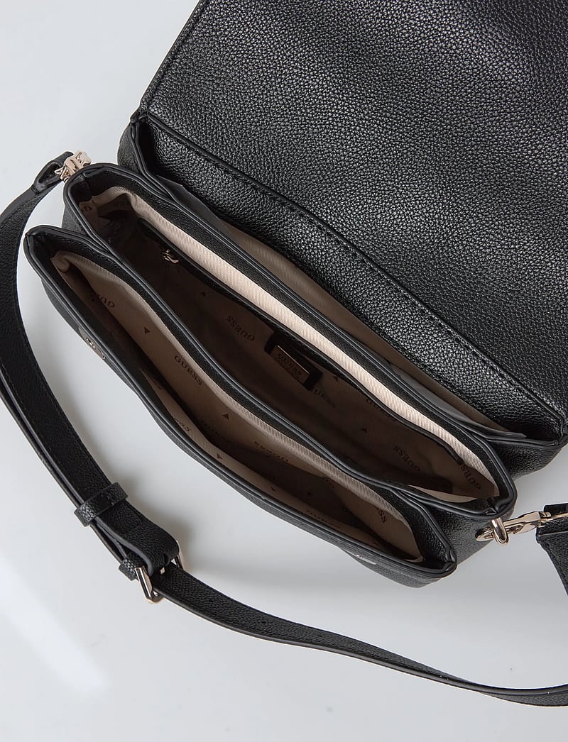 GUESS - GREGORIA FLAP CROSSBODY - crossbody bags - black - 4