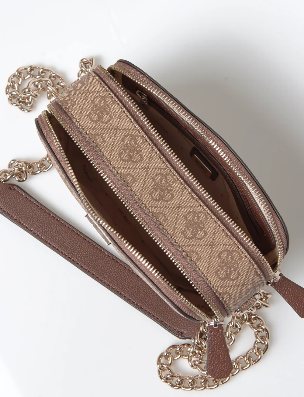 GUESS - NOELLE II CROSSBODY CAMERA - crossbody bags - latte logo/brown - 4