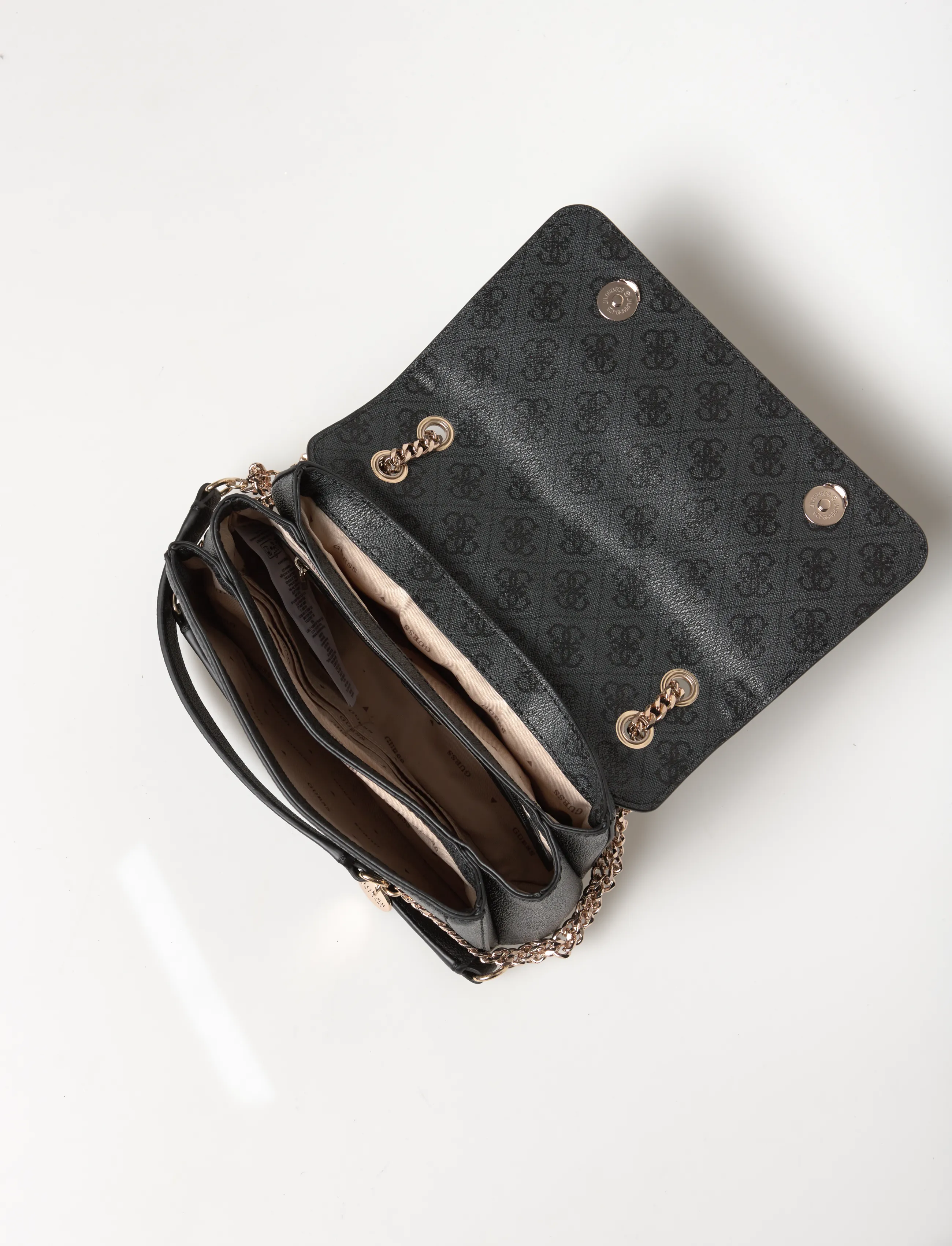 GUESS - NOELLE II CNVRTBLE XBODY FLAP - crossbody tassen - coal logo - 4