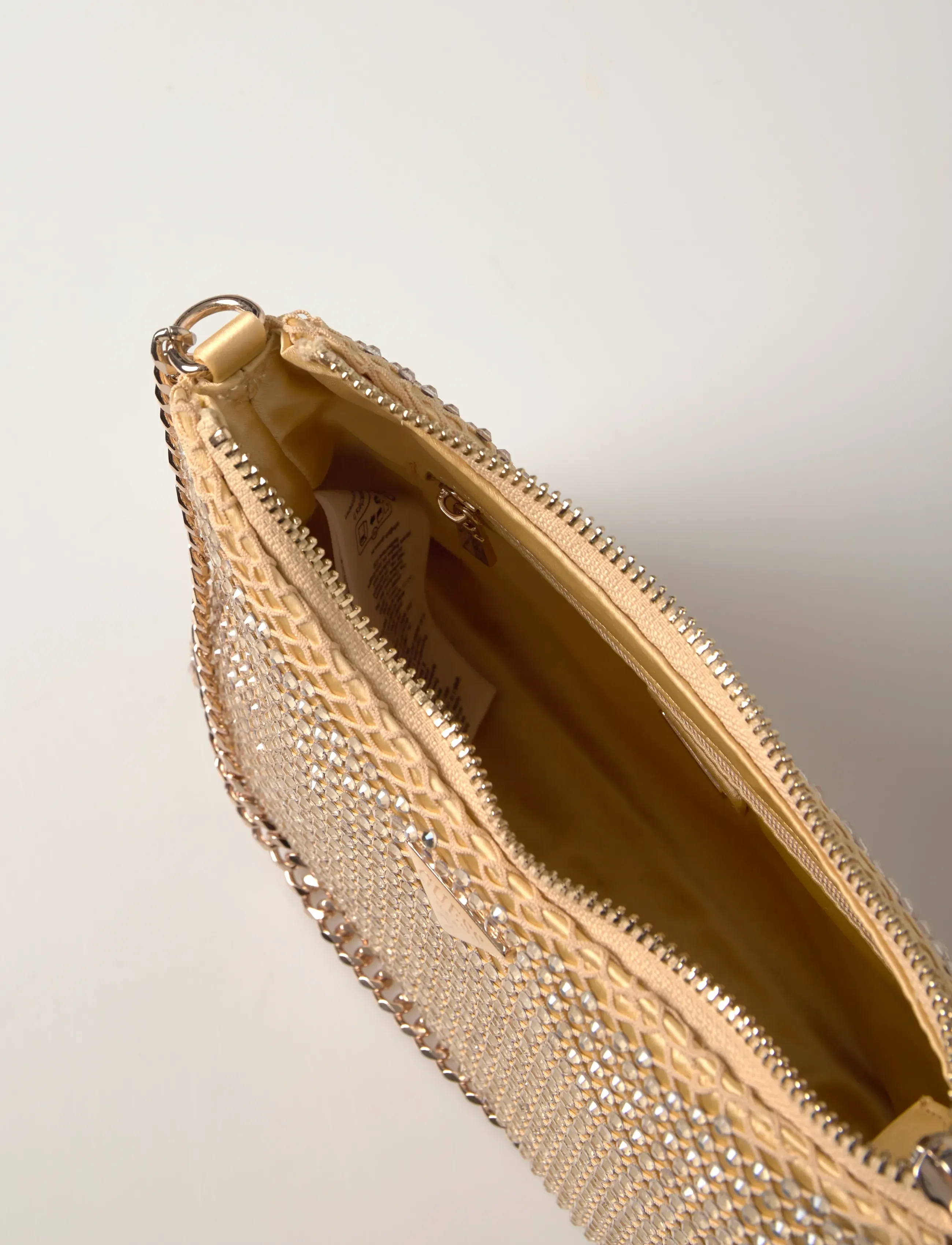 GUESS - ZALINA TOP ZIP SHOULDER BAG - olkalaukut - gold - 4