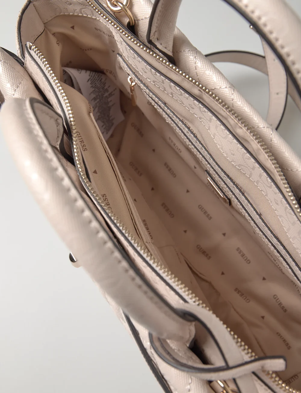 GUESS - IDRA GIRLFRIEND SATCHEL - speciella tillfällen - stone - 4