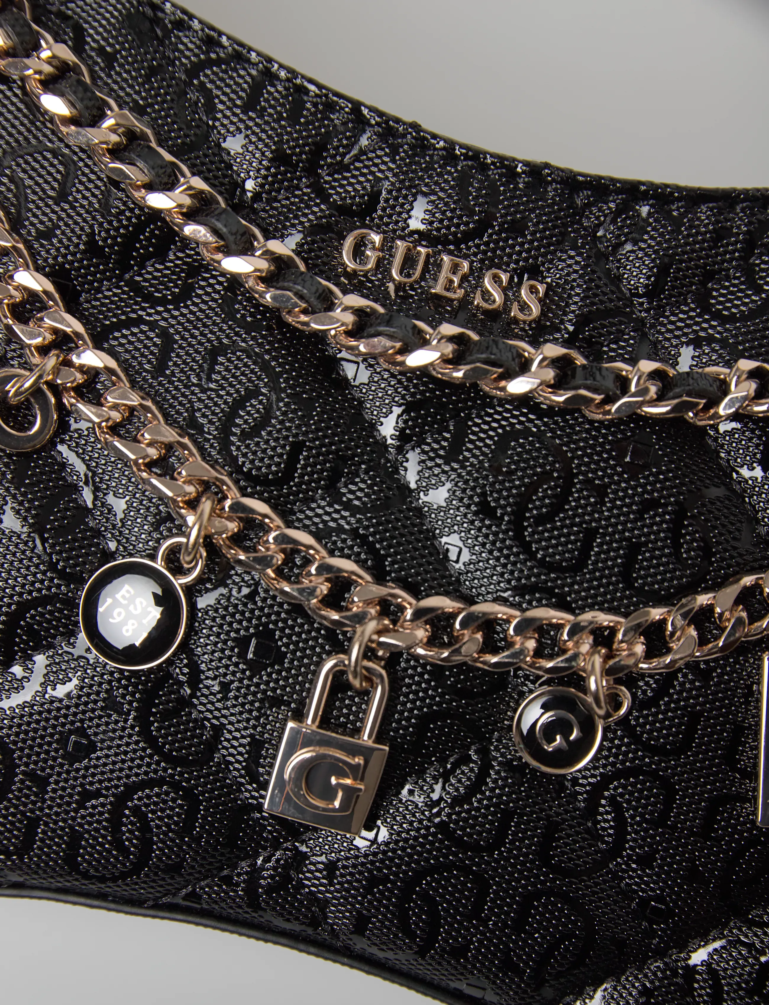 GUESS - LIBBY SHOULDER BAG - alltags-style - black - 4