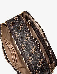 GUESS - NOELLE CROSSBODY CAMERA - birthday gifts - brown - 4