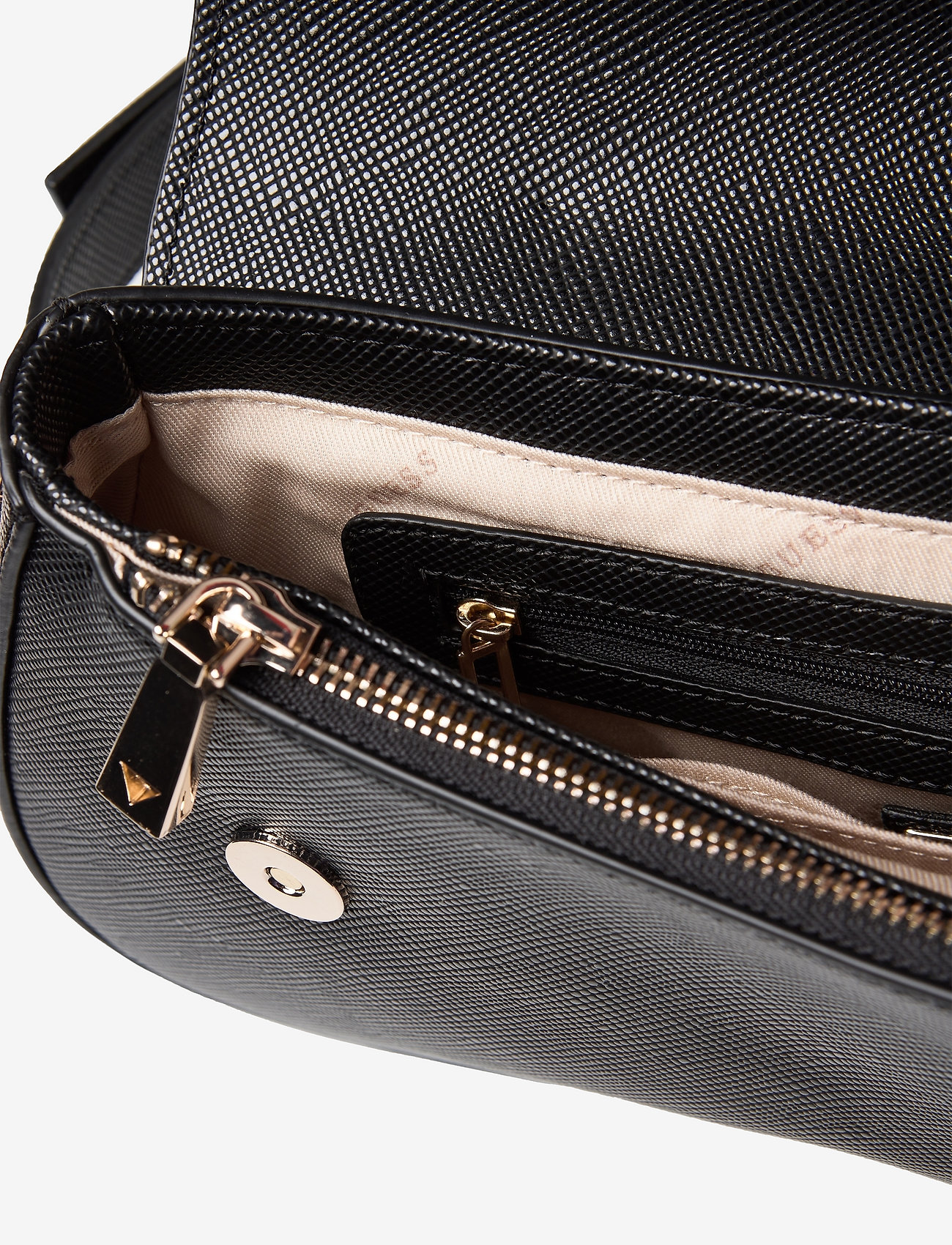 GUESS - CORDELIA FLAP SHOULDER BAG - black - 4