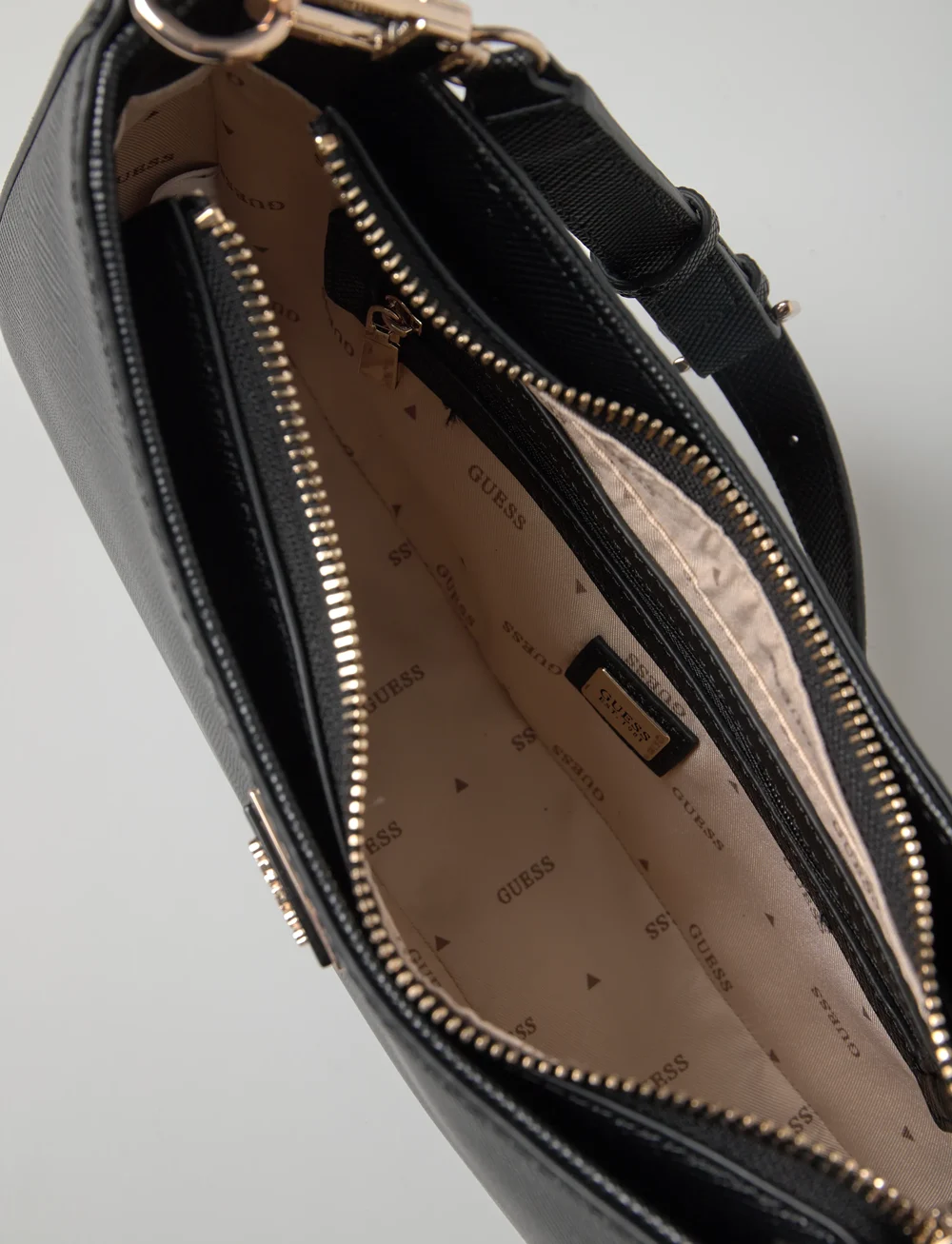 GUESS - NOELLE II TOP ZIP SHOULDER BAG - besondere anlässe - black - 4