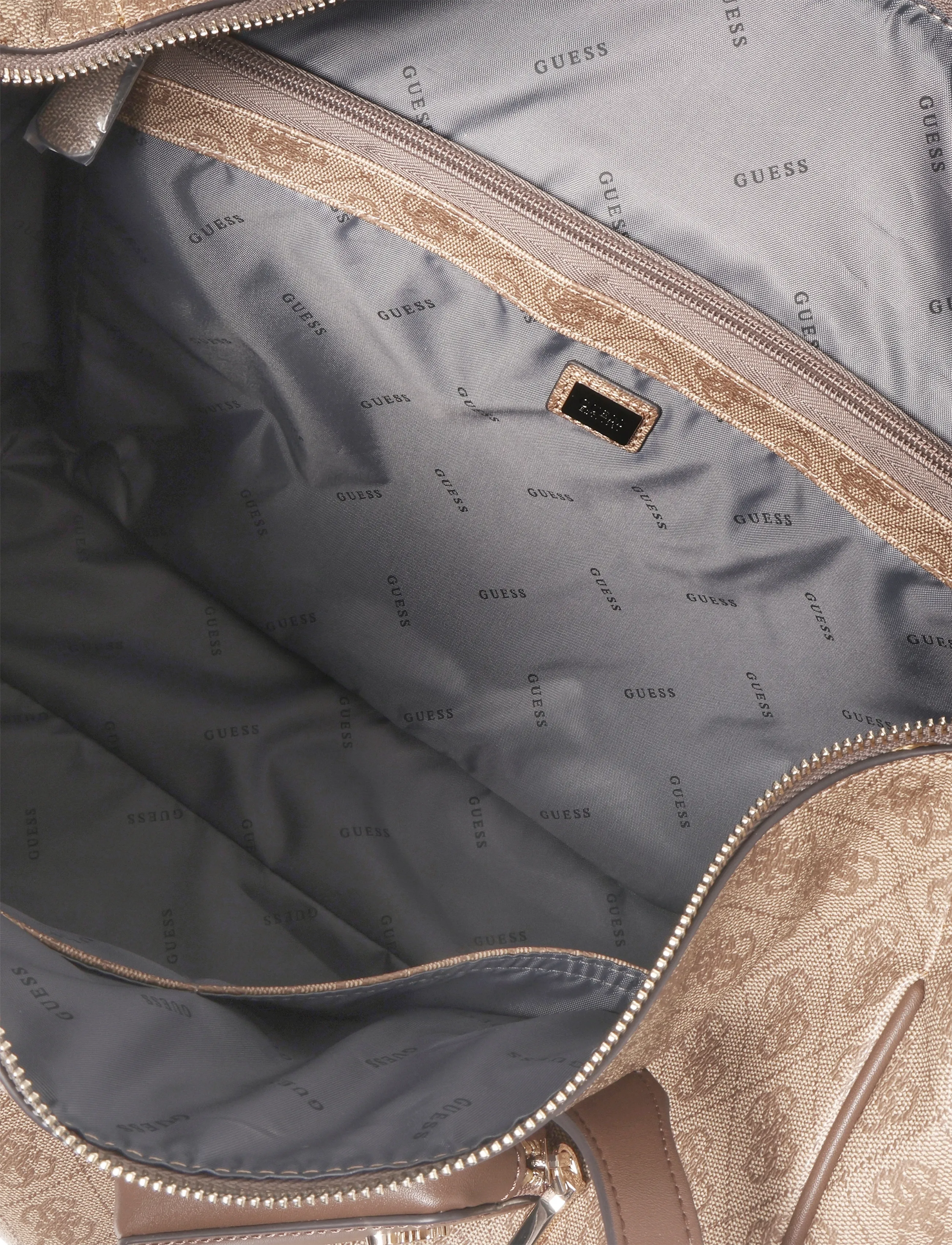 GUESS - LATONA CARRY ON LARGE TOTE - wochenendtaschen - latte logo - 3