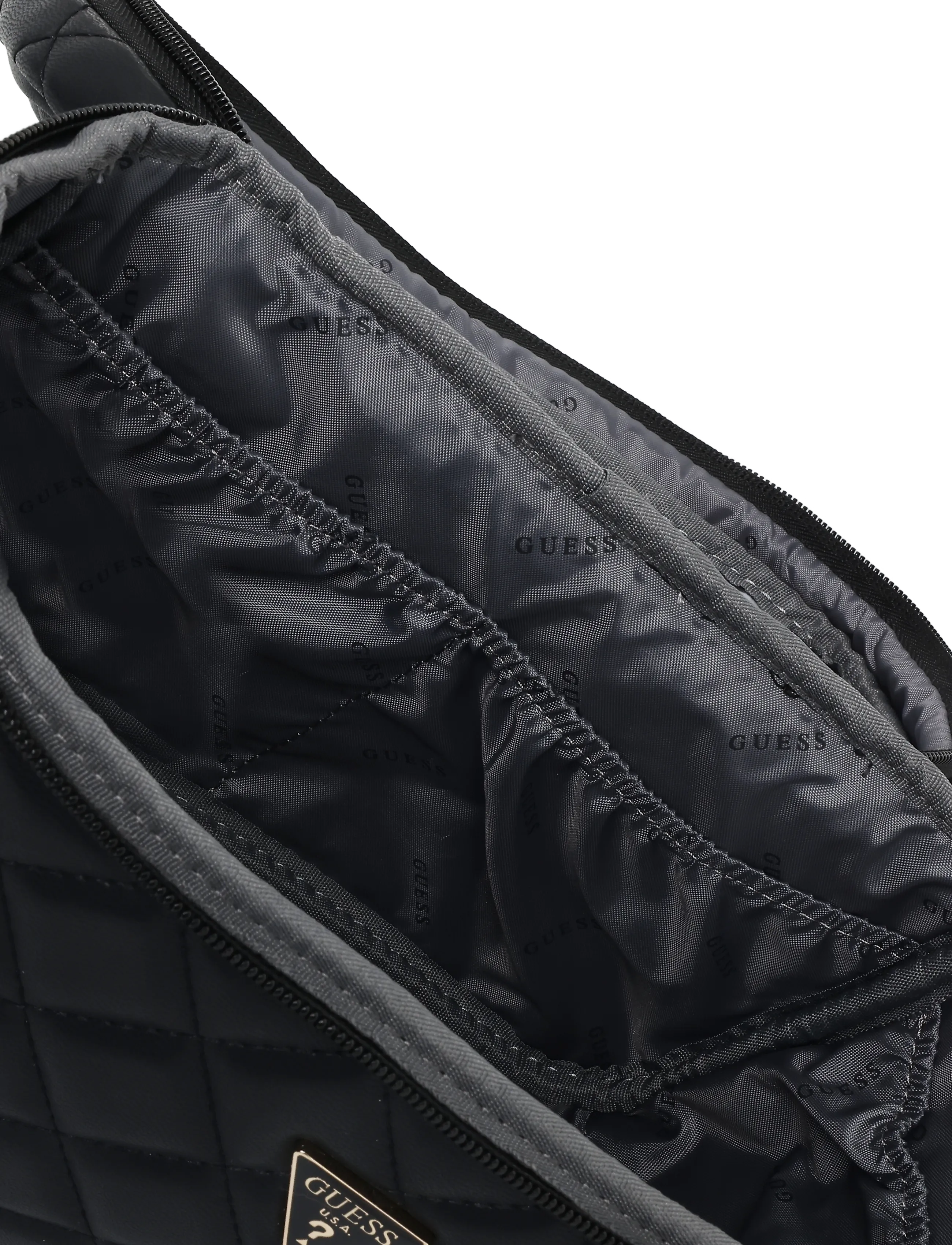 GUESS - JULIET TOILETRY TRAIN CASE - black - 3